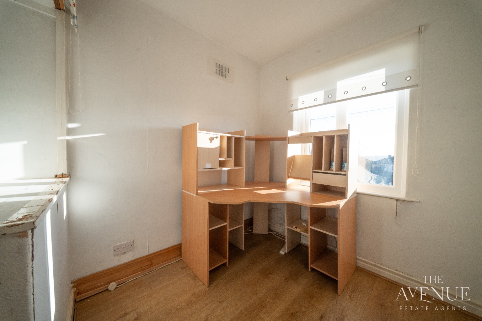 4 bed semi-detached house for sale in Brantcliffe Drive, Baildon, West Yorkshire.  - Property Image 40