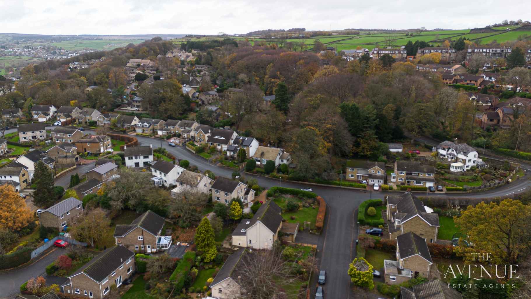 5 bed detached house for sale in Woodvale Crescent, Bingley, West Yorkshire, BD16 46
