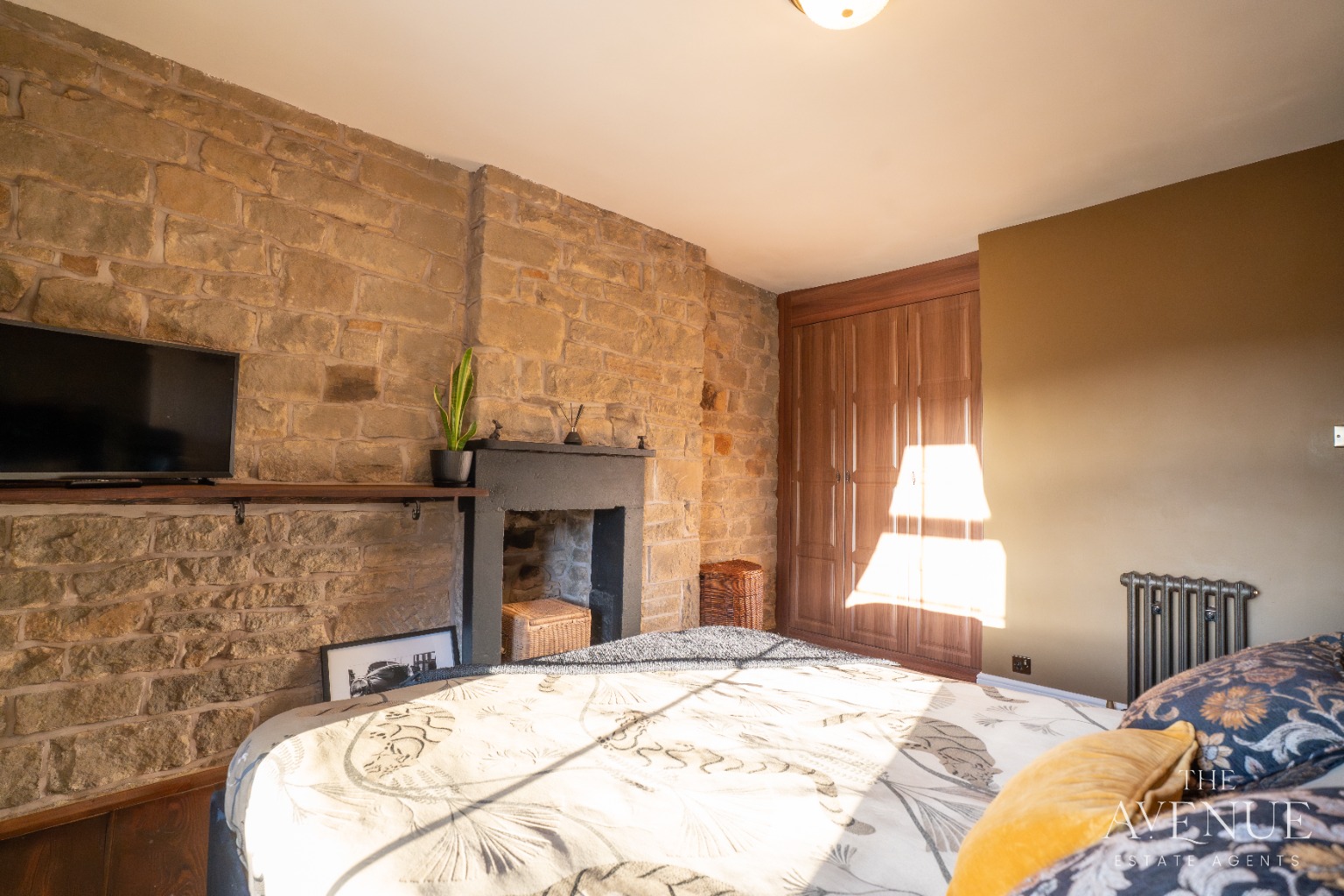 2 bed terraced house for sale in Bingley, West Yorkshire, BD16 14