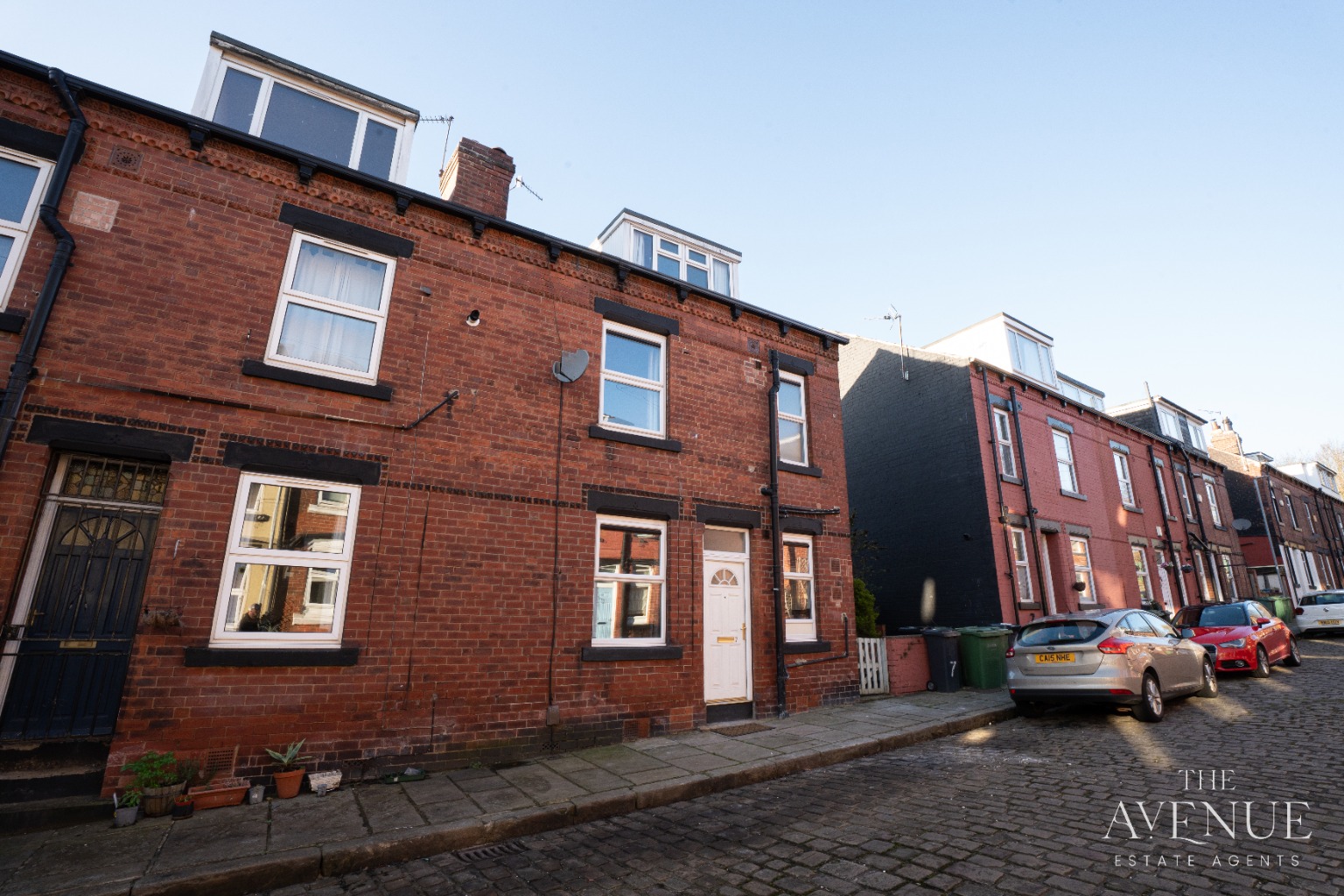 2 bed terraced house for sale in Vicarage Place, Leeds, West Yorkshire, LS5 - Property Image 1