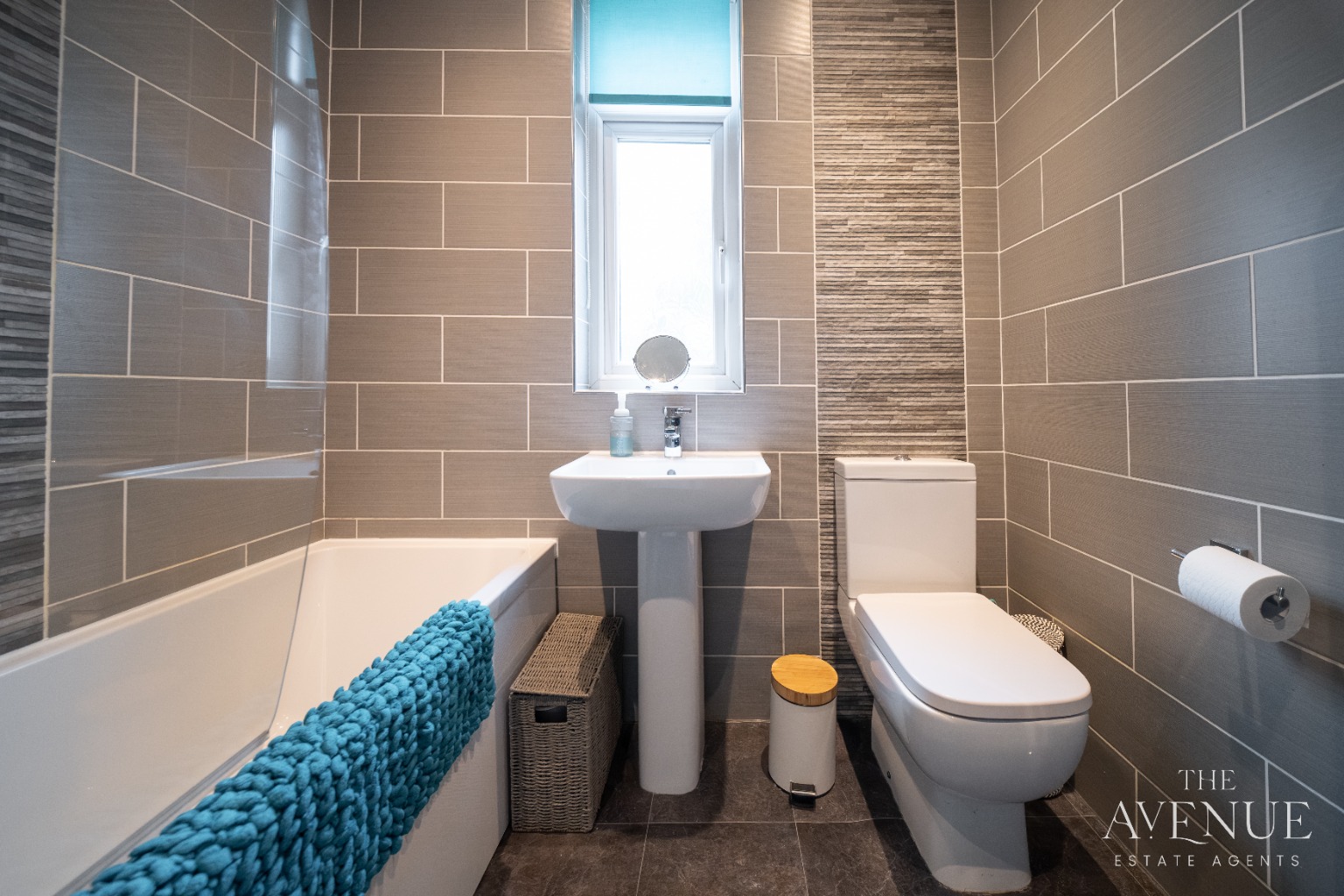 3 bed semi-detached house for sale in 2 Willowfield Crescent, Bradford, West Yorkshire, BD2 1LJ 21