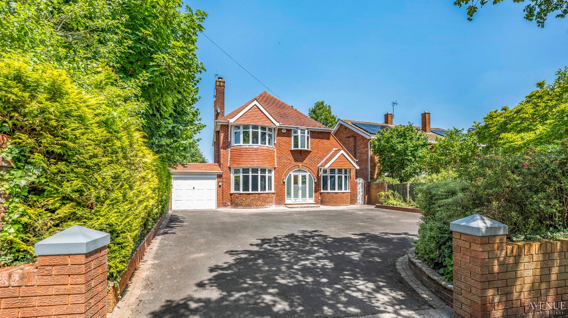 4 bed detached house for sale in Codsall, Wolverhampton, Staffordshire, WV8 40