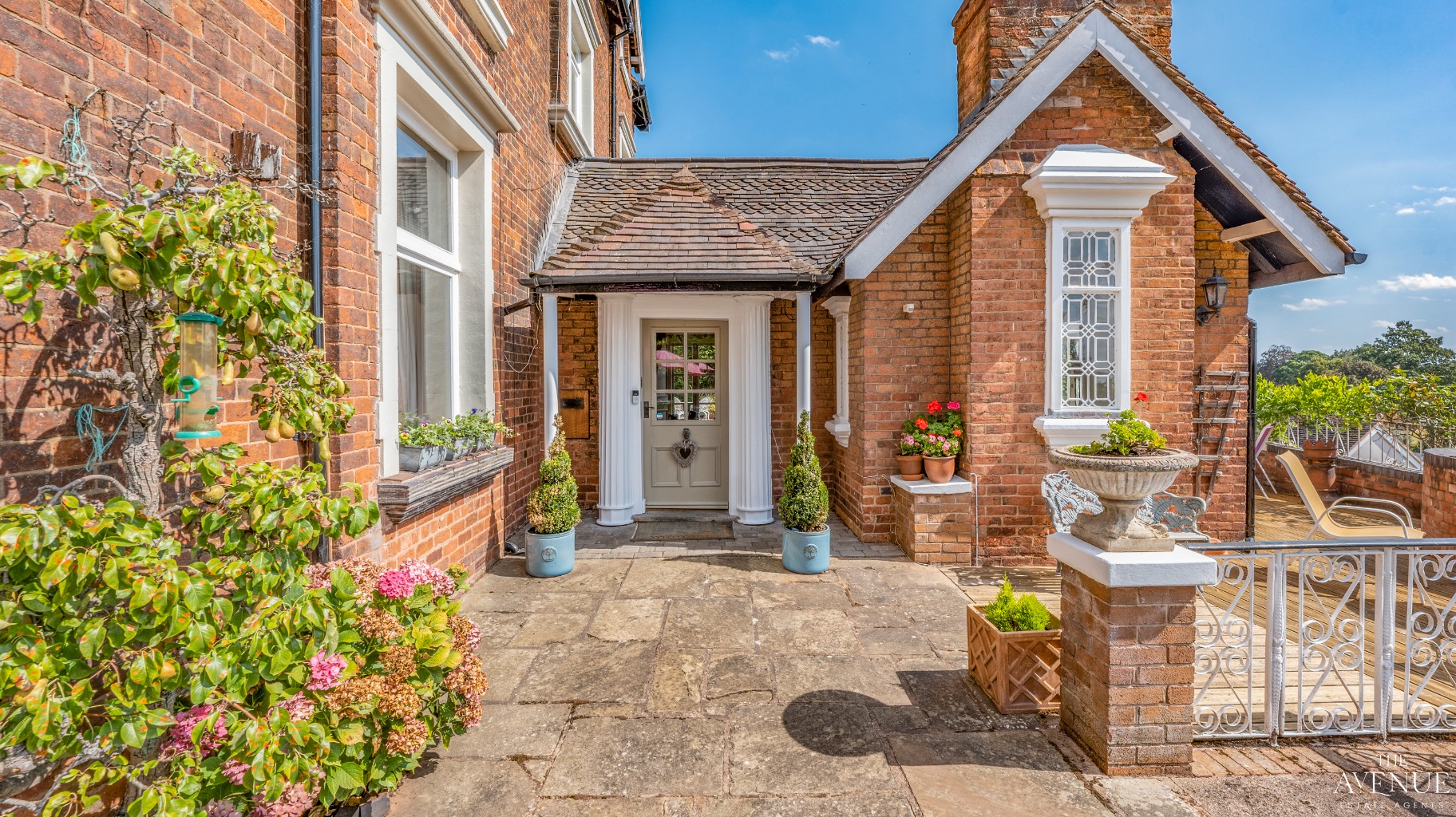 5 bed detached house for sale in Duntally, Grove Lane, Wightwick, Wolverhampton, West Midlands, WV6 28