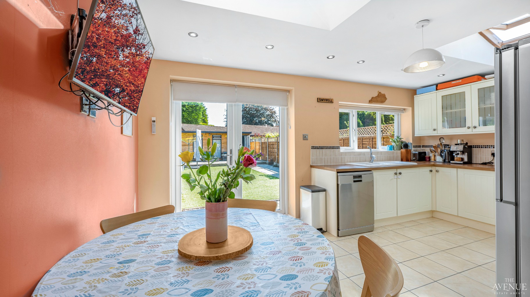 3 bed semi-detached house for sale in Birches Avenue, Codsall, Wolverhampton, Staffordshire, WV8 2JG  - Property Image 3
