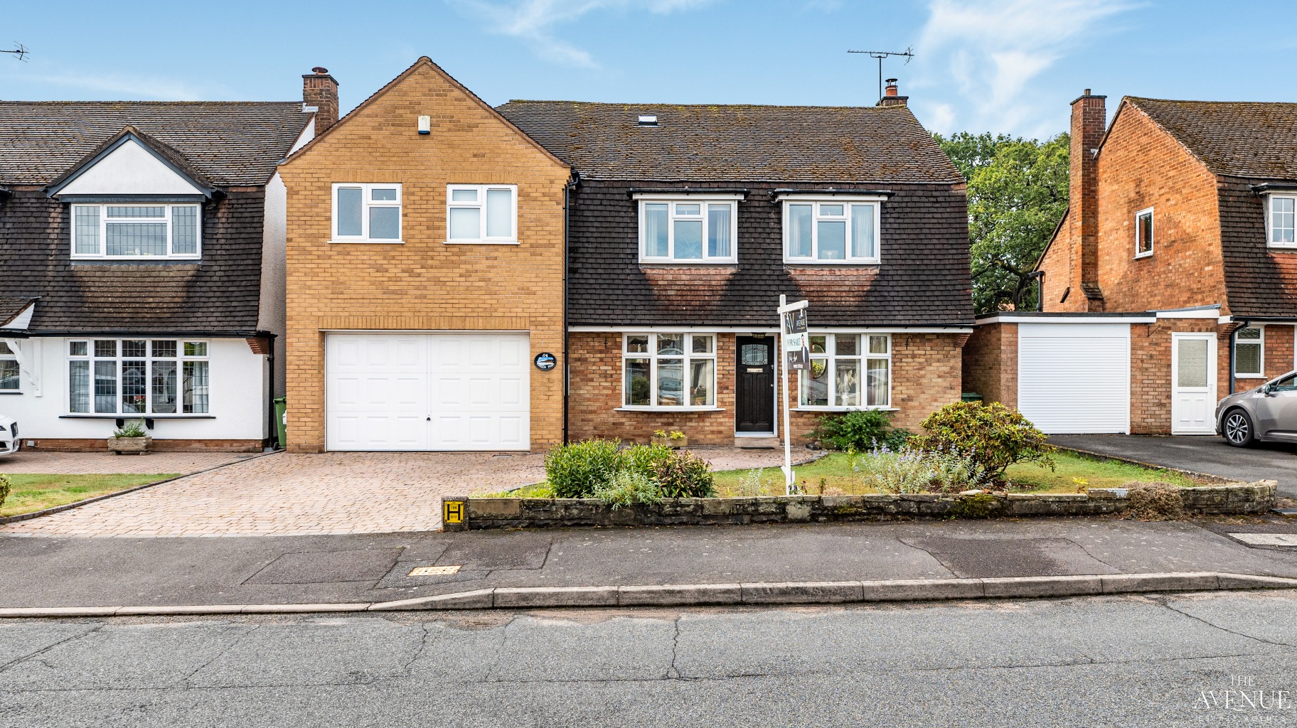4 bed detached house for sale in Oaken Park, Codsall, Wolverhampton, Staffordshire, WV8  - Property Image 1