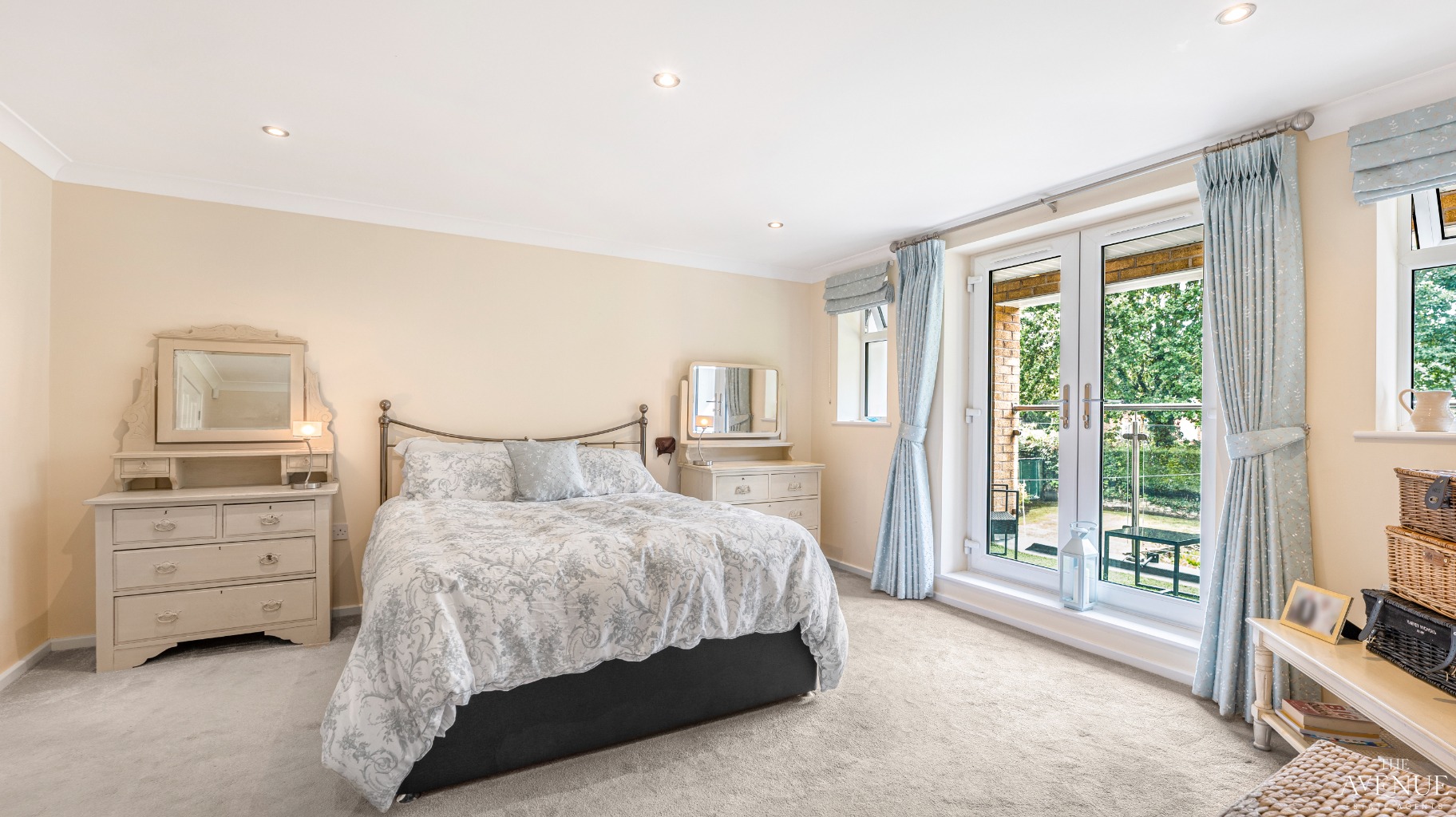 4 bed detached house for sale in Oaken Park, Codsall, Wolverhampton, Staffordshire, WV8 2