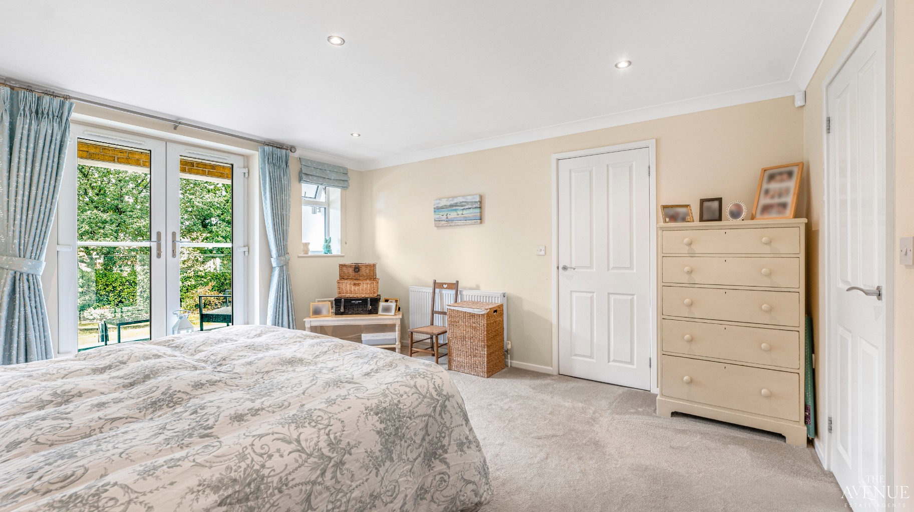 4 bed detached house for sale in Oaken Park, Codsall, Wolverhampton, Staffordshire, WV8 33