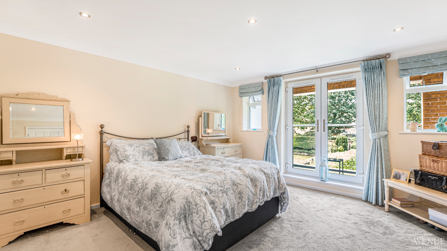 4 bed detached house for sale in Oaken Park, Codsall, Wolverhampton, Staffordshire, WV8 36