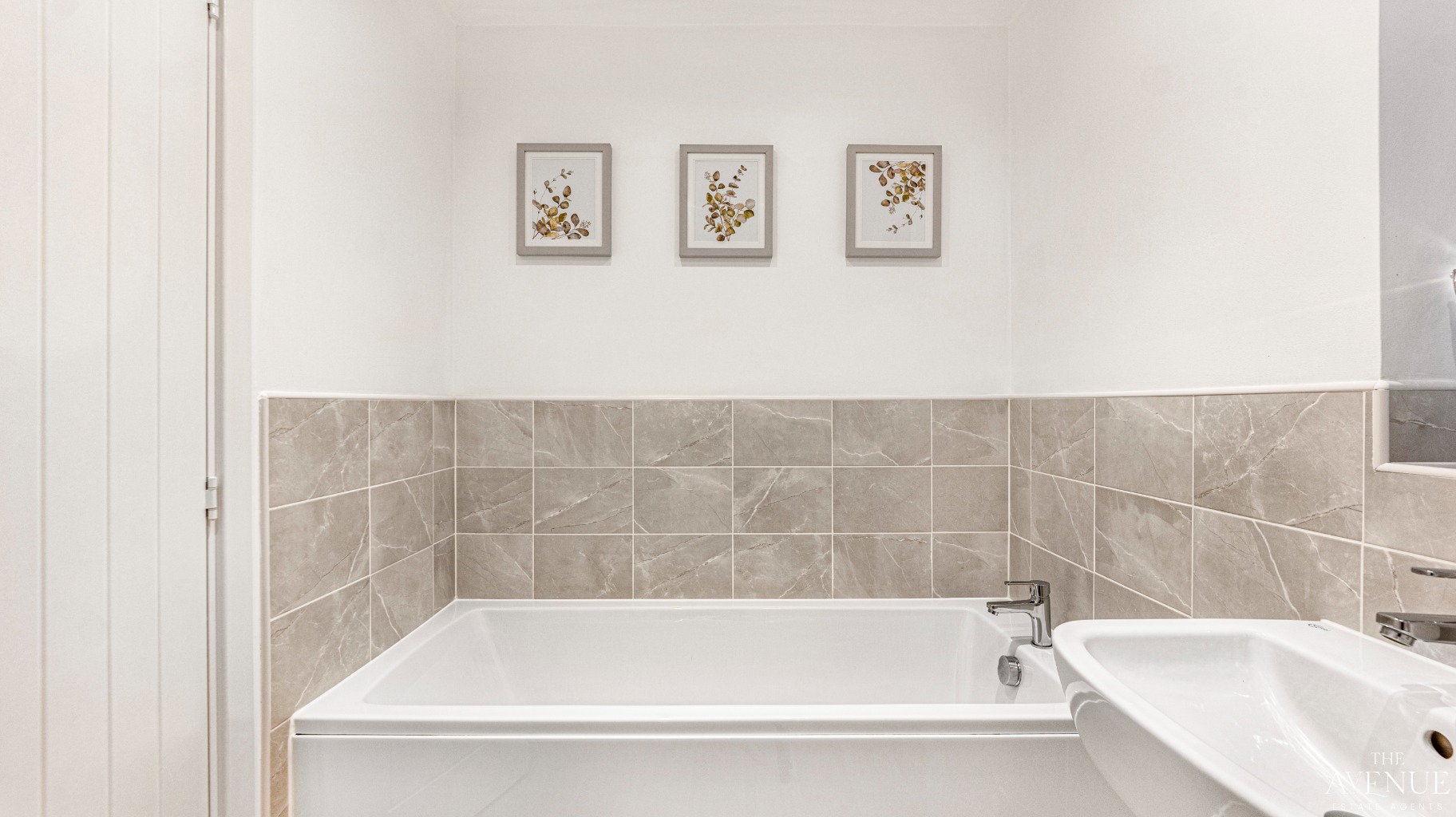 3 bed semi-detached house for sale in Fulmar Drive, Norton Canes, Cannock, Staffordshire, WS11  - Property Image 24