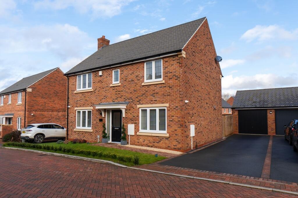 4 bed detached house for sale in Ethelred Close, Coventry, West Midlands, CV4