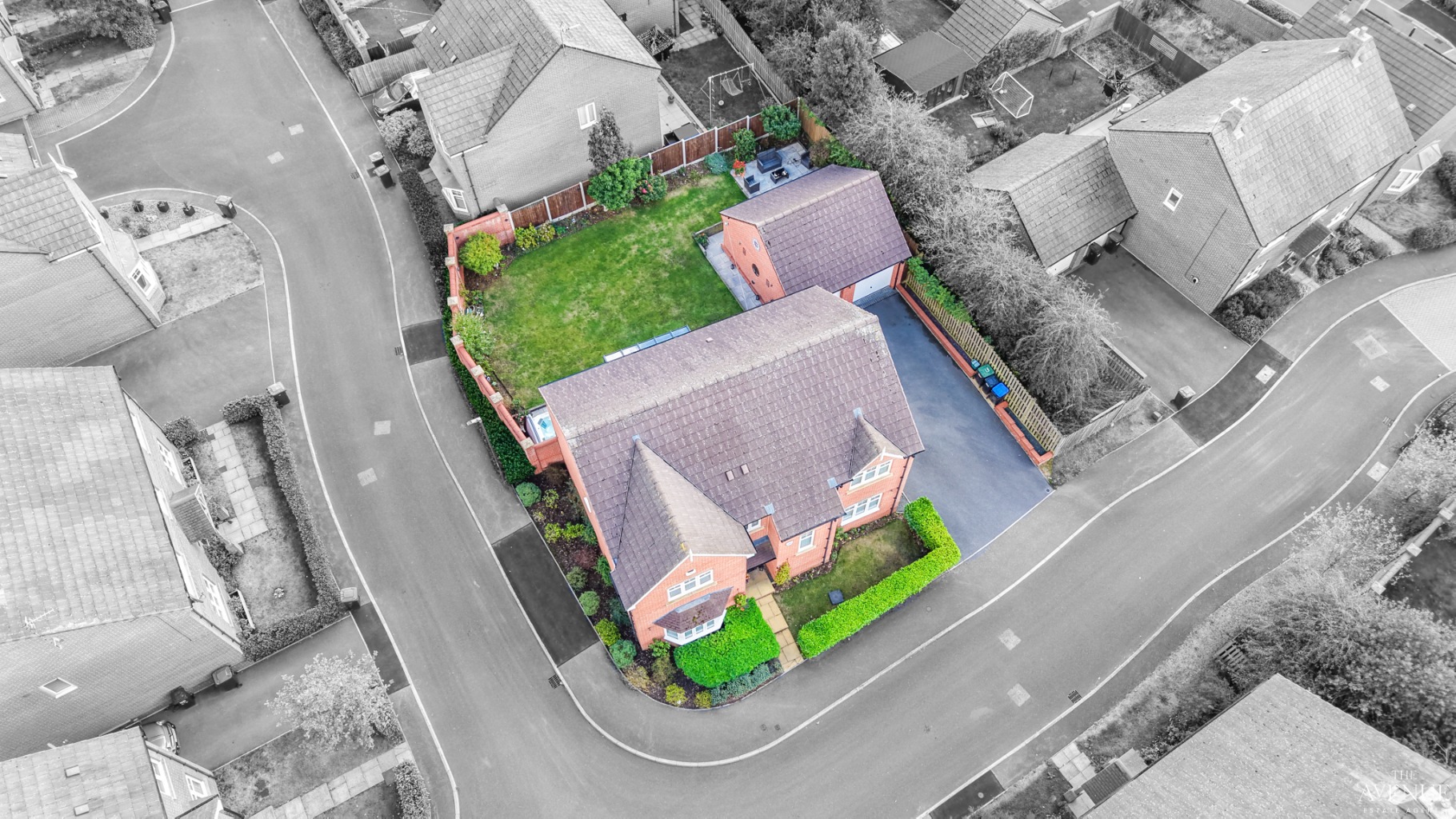 5 bed detached house for sale in School Rise, Brailsford. DE6 6