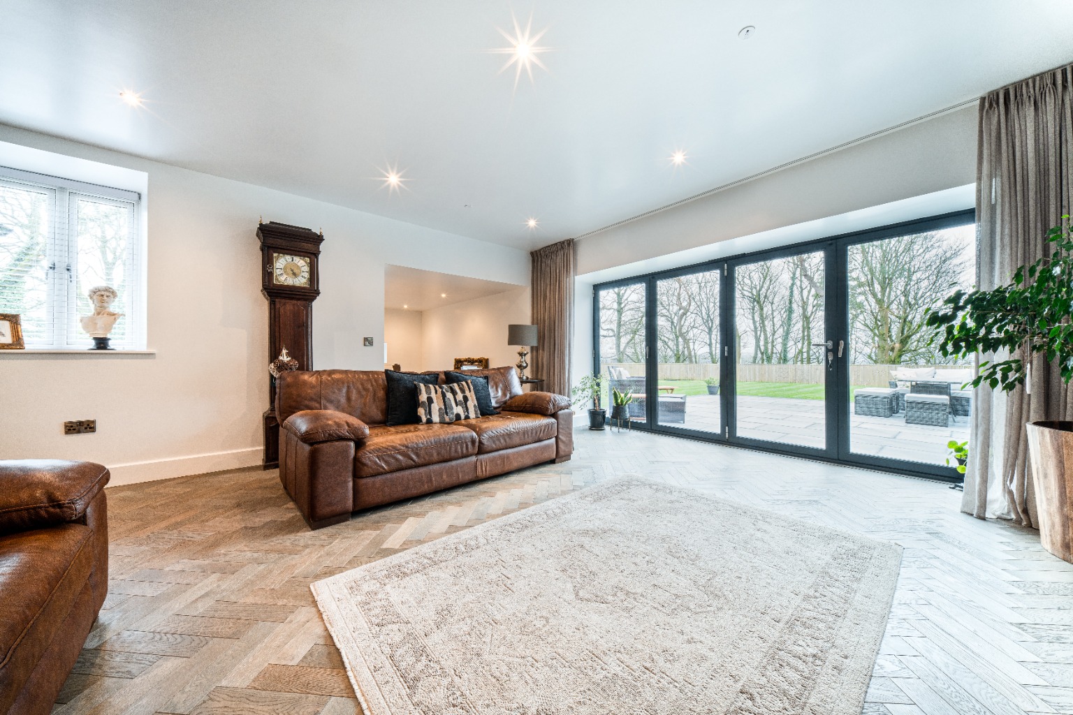 4 bed semi-detached house for sale in Heights Lane, Bingley, West Yorkshire, BD16  - Property Image 11