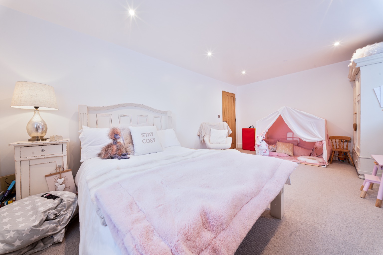 4 bed semi-detached house for sale in Heights Lane, Bingley, West Yorkshire, BD16 26