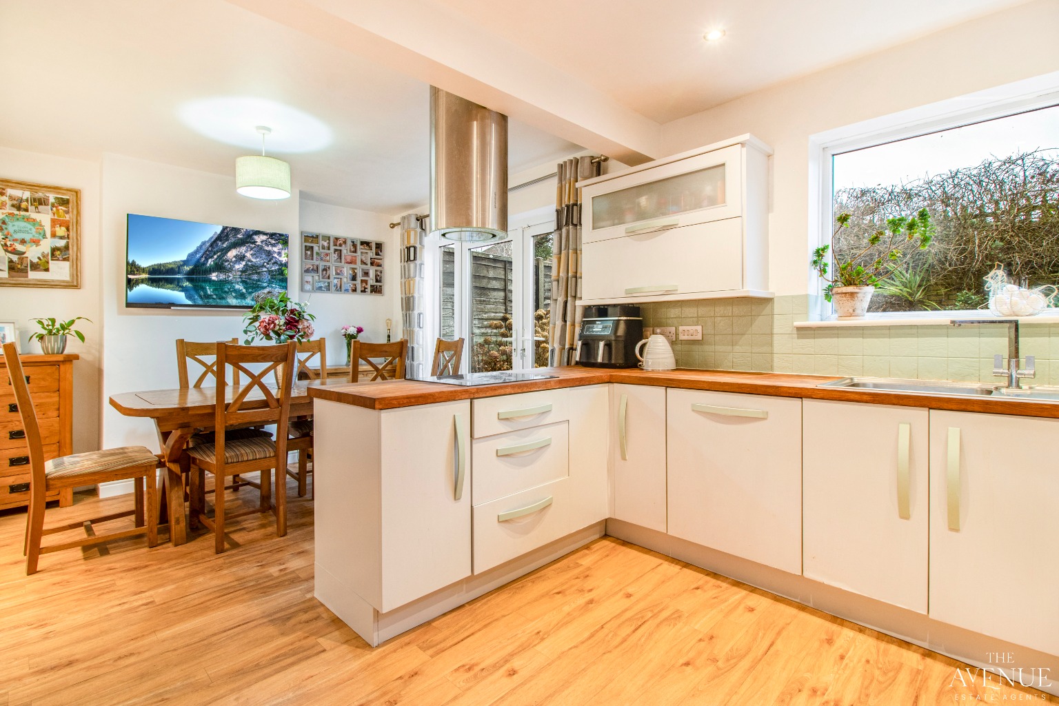 3 bed semi-detached house for sale in Mayland Drive, Sutton Coldfield, West Midlands, B74 2DG  - Property Image 7