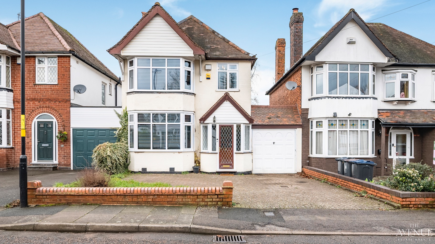 3 bed link detached house for sale in New Church Road, Sutton Coldfield, West Midlands, B73 - Property Image 1
