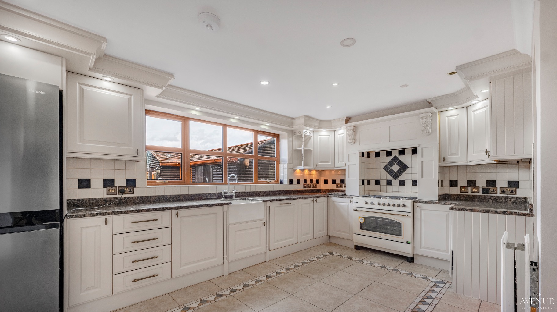 9 bed detached house for sale in 116 & 118 Aldridge Road, Little Aston 7