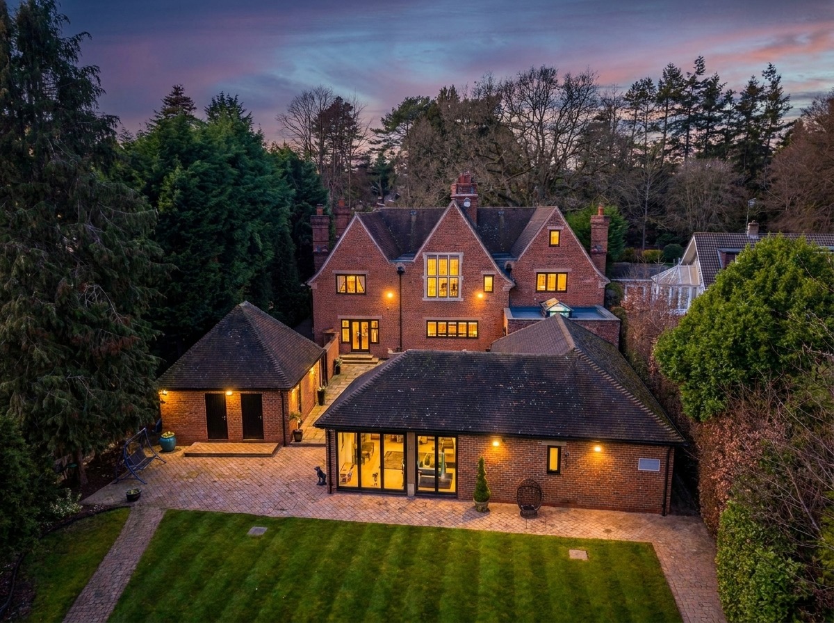 6 bed detached house for sale in Ladywood Road, Sutton Coldfield, B74  - Property Image 18