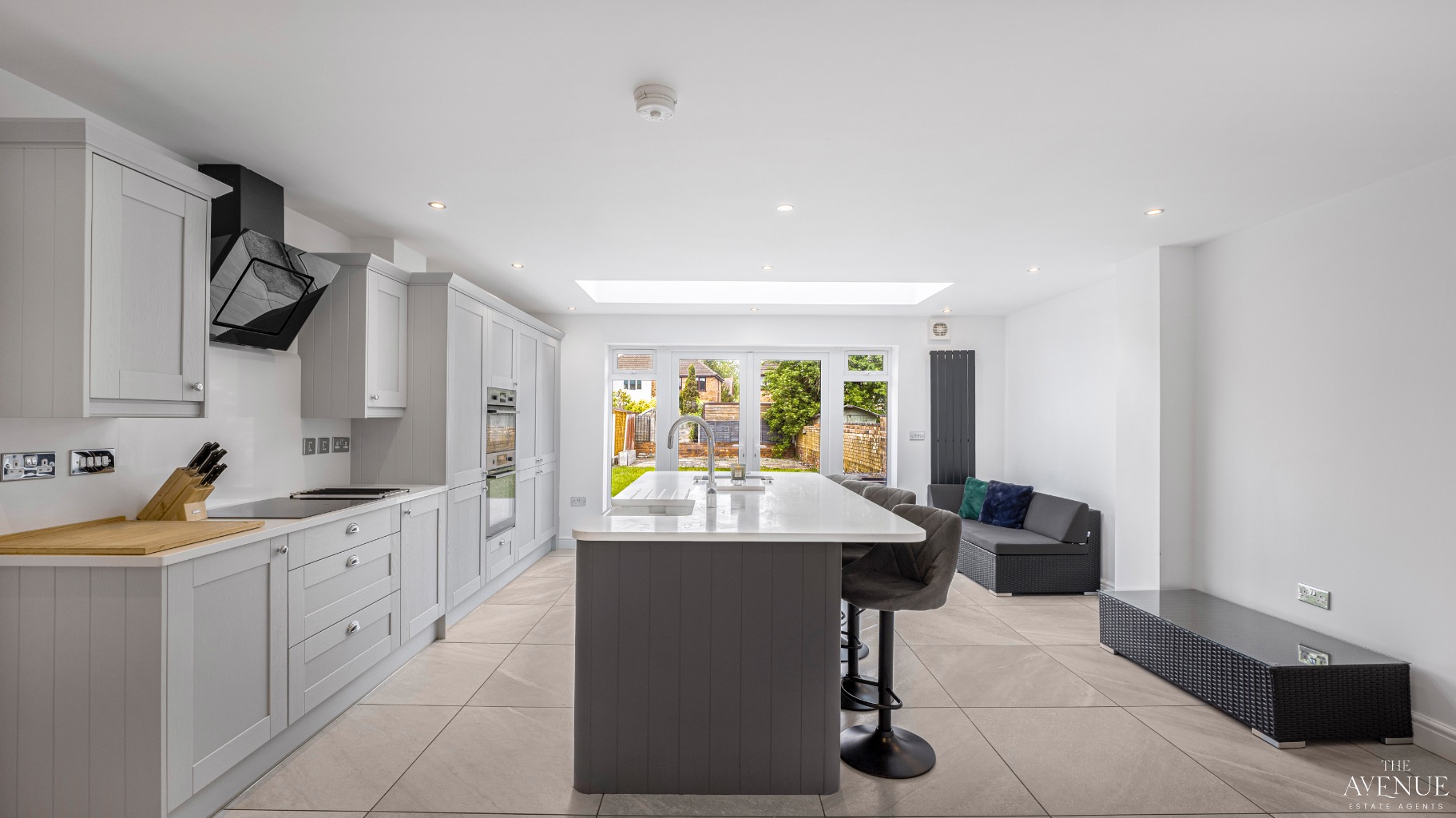 3 bed semi-detached house for sale in Walsall, West Midlands, WS3  - Property Image 4
