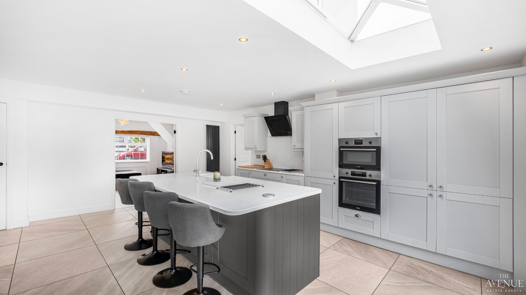 3 bed semi-detached house for sale in Walsall, West Midlands, WS3  - Property Image 6