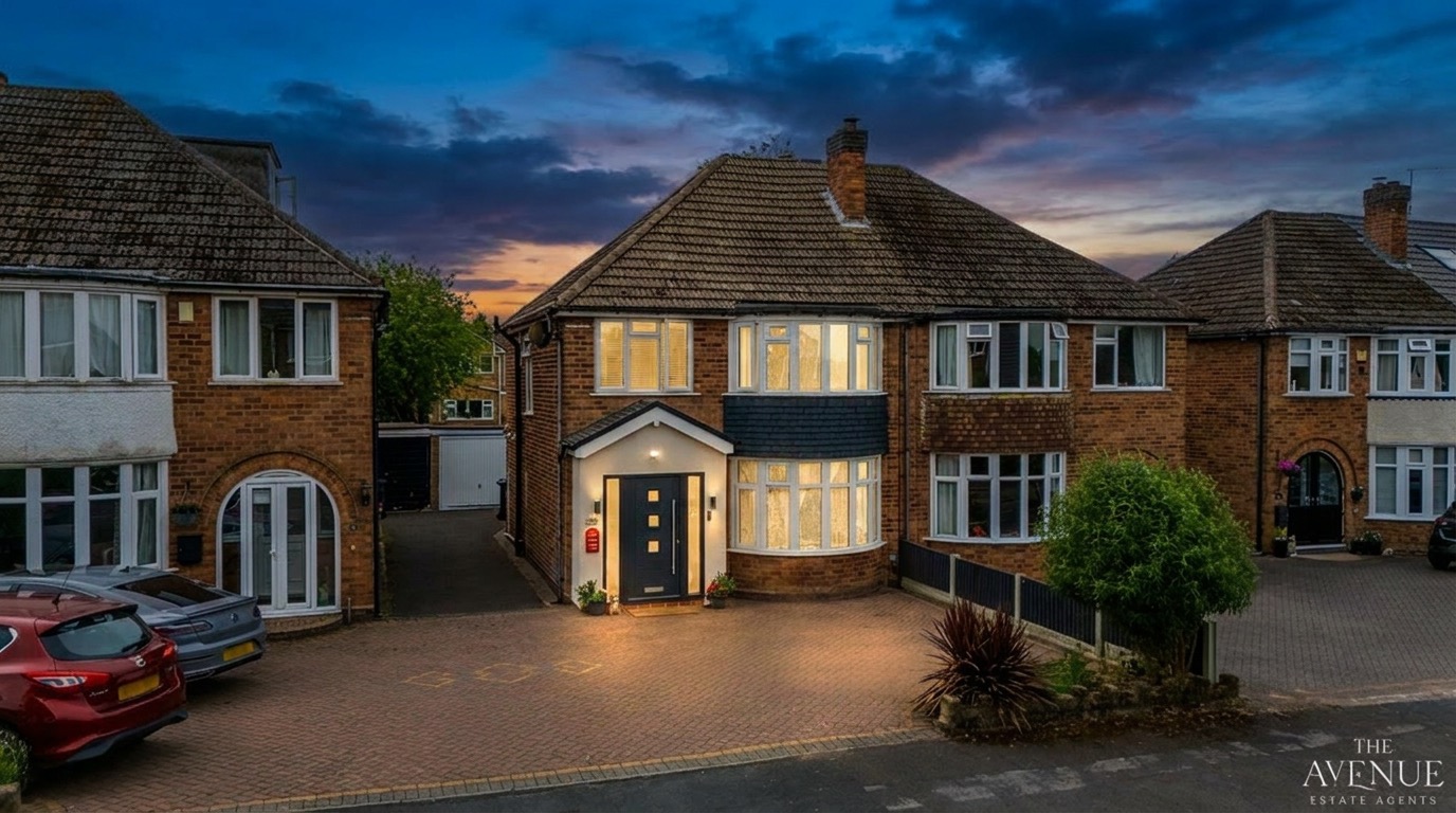 3 bed semi-detached house for sale in Sutton Coldfield, West Midlands, B75 - Property Image 2