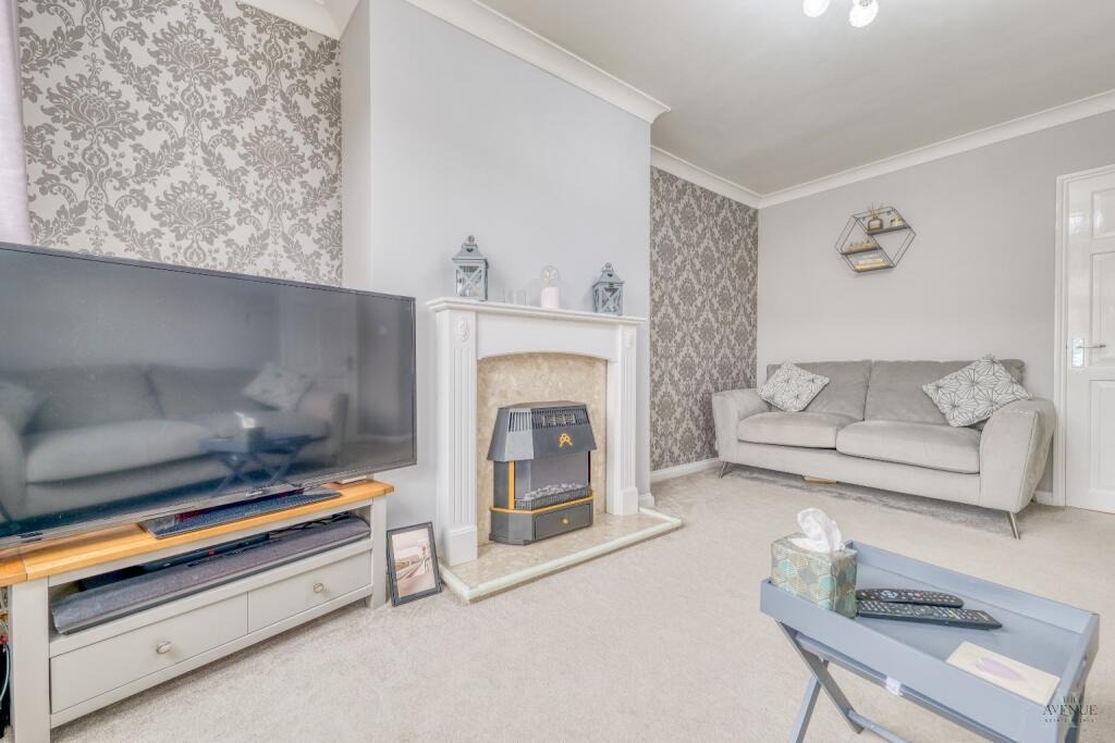 3 bed semi-detached house to rent in Hundred Acre Road, Sutton Coldfield, West Midlands, B74 1