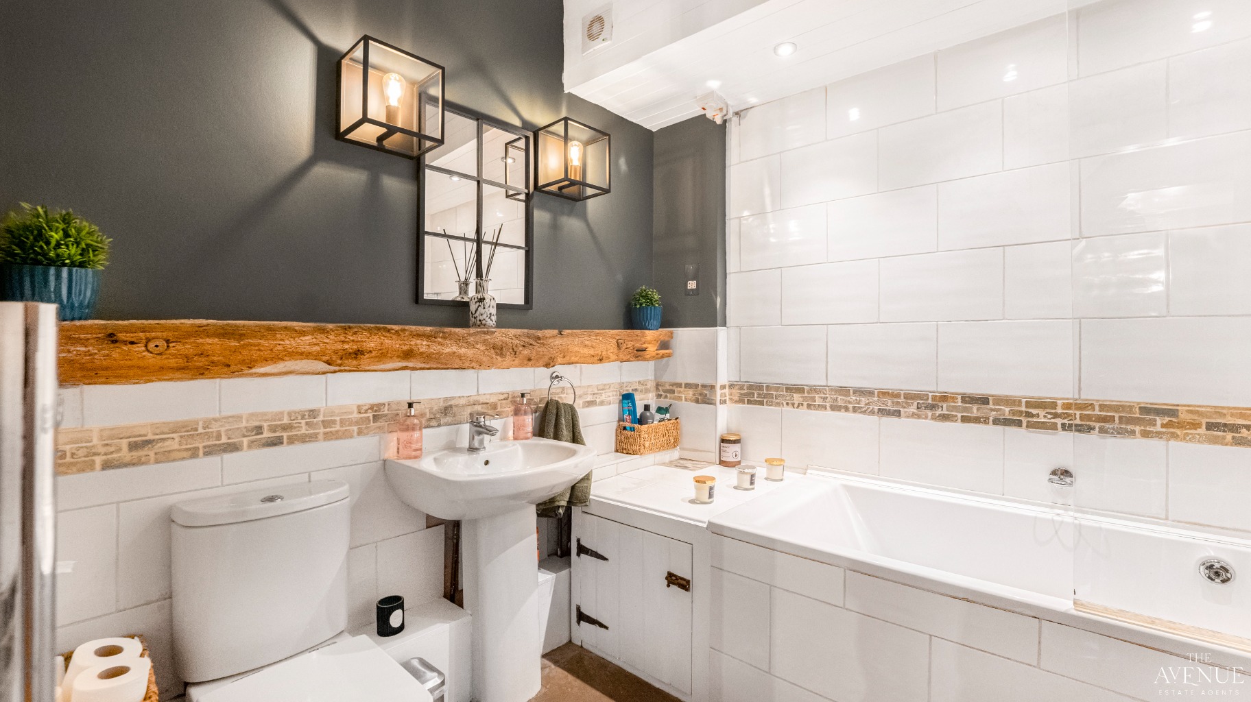 3 bed end of terrace house for sale in 4 Wiggins Hill Cottage, Sutton Coldfield, B76  - Property Image 18