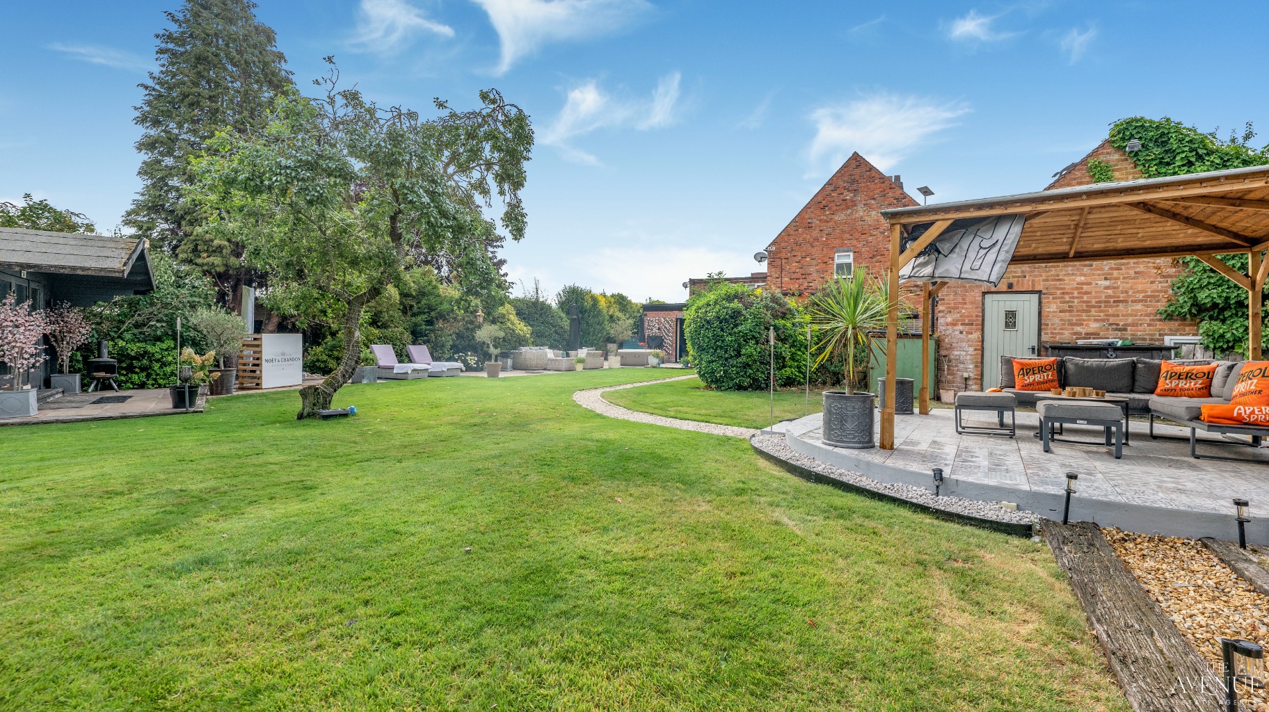 3 bed end of terrace house for sale in 4 Wiggins Hill Cottage, Sutton Coldfield, B76 30