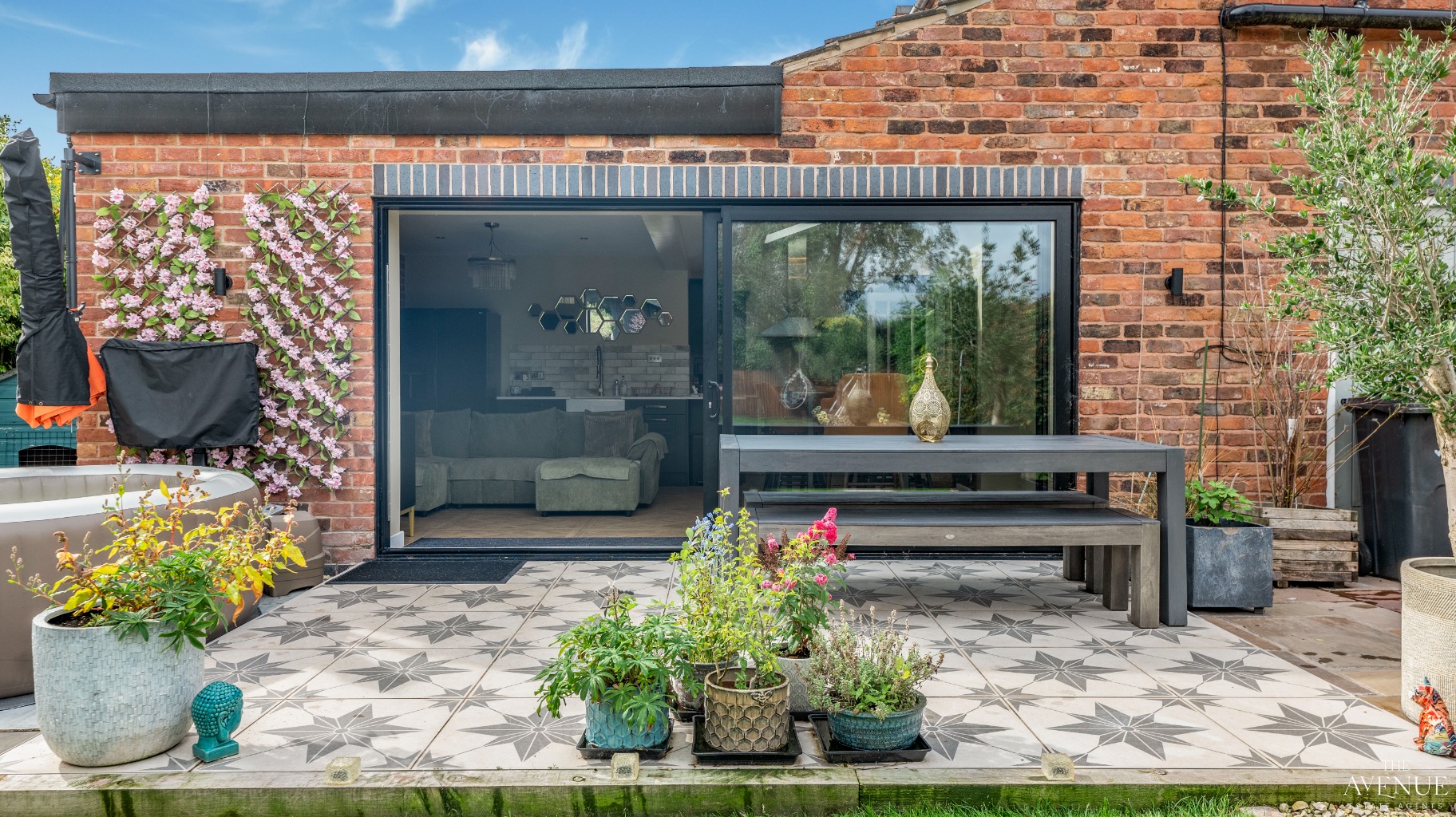 3 bed end of terrace house for sale in 4 Wiggins Hill Cottage, Sutton Coldfield, B76 38