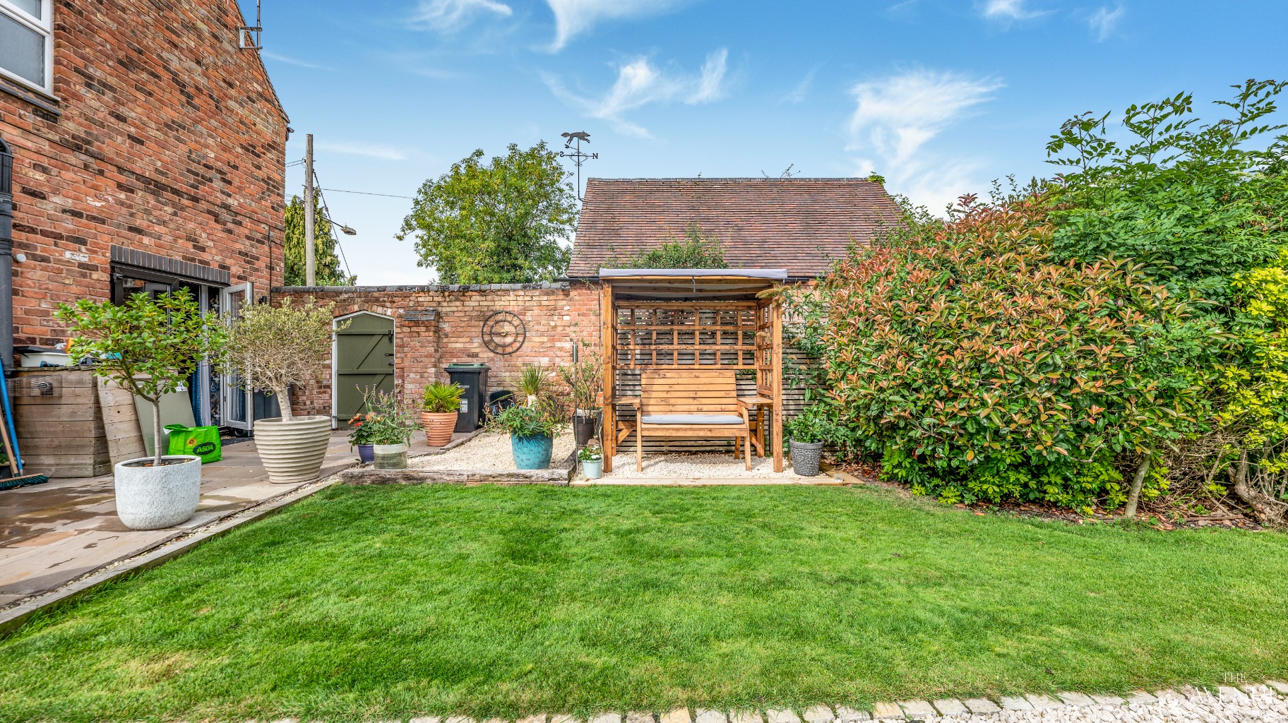 3 bed end of terrace house for sale in 4 Wiggins Hill Cottage, Sutton Coldfield, B76 40