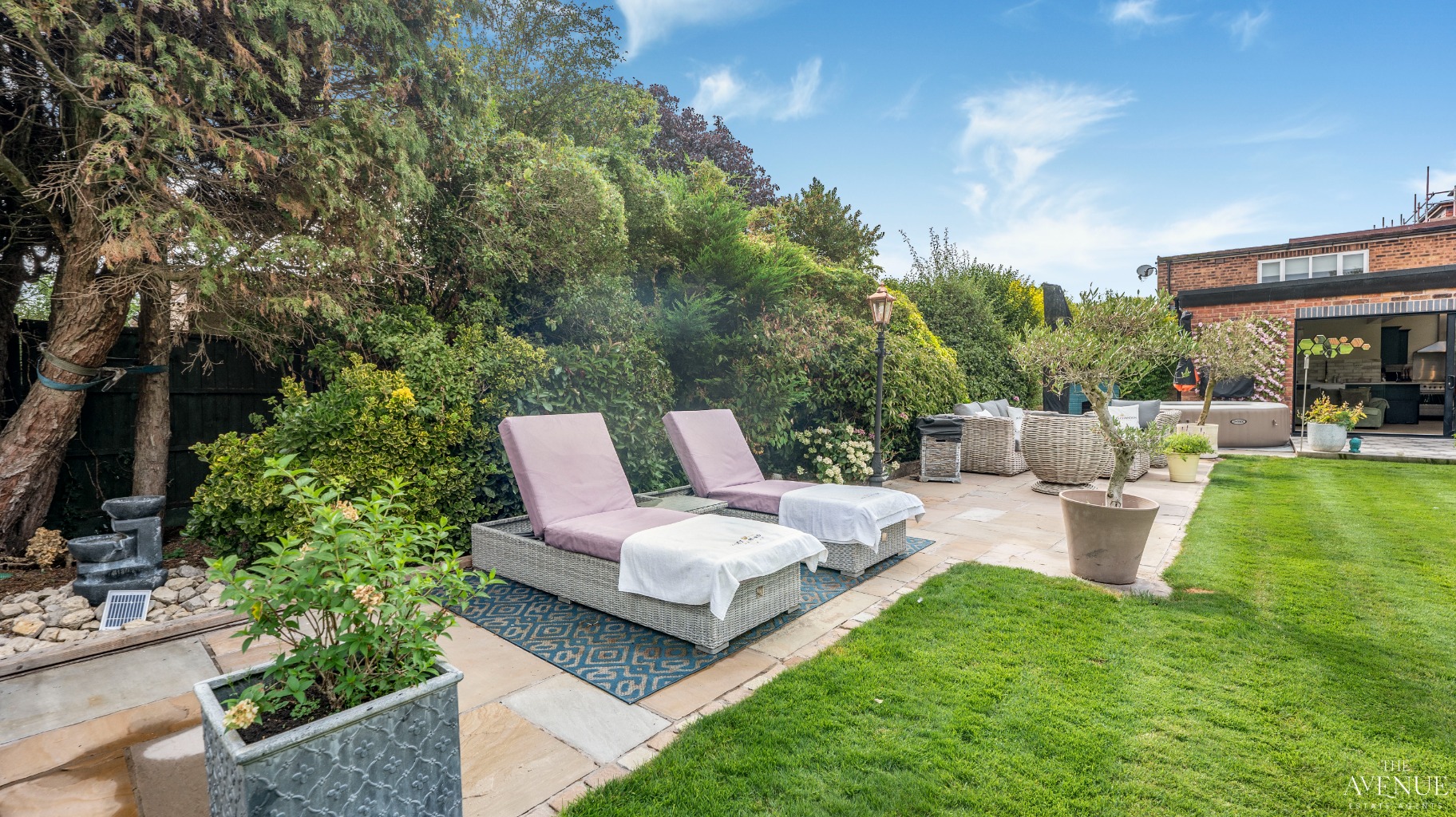 3 bed end of terrace house for sale in 4 Wiggins Hill Cottage, Sutton Coldfield, B76 36