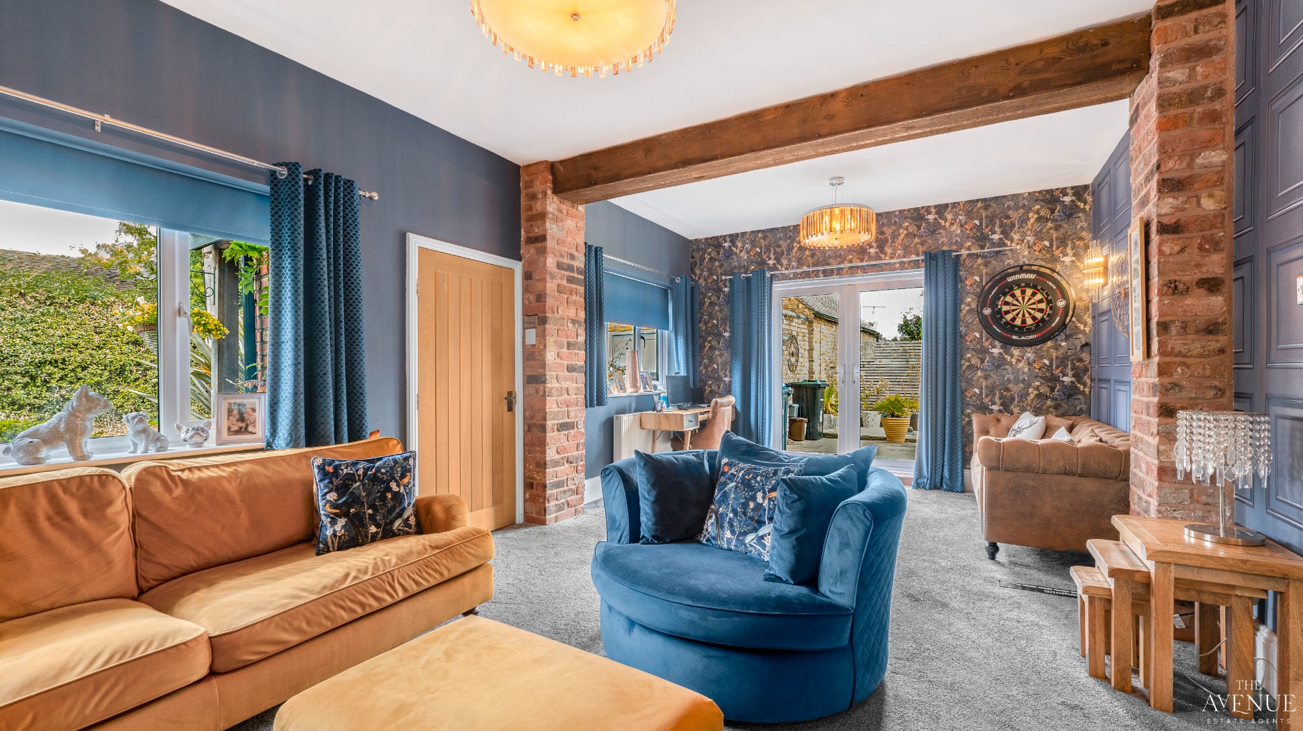 3 bed end of terrace house for sale in 4 Wiggins Hill Cottage, Sutton Coldfield, B76 1