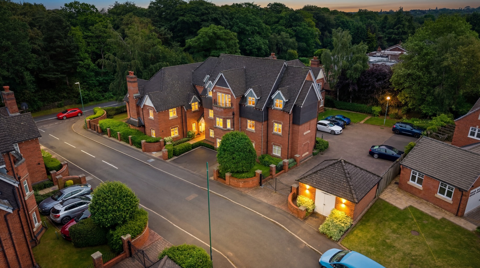 3 bed flat for sale in Sutton Coldfield, West Midlands, B74  - Property Image 5