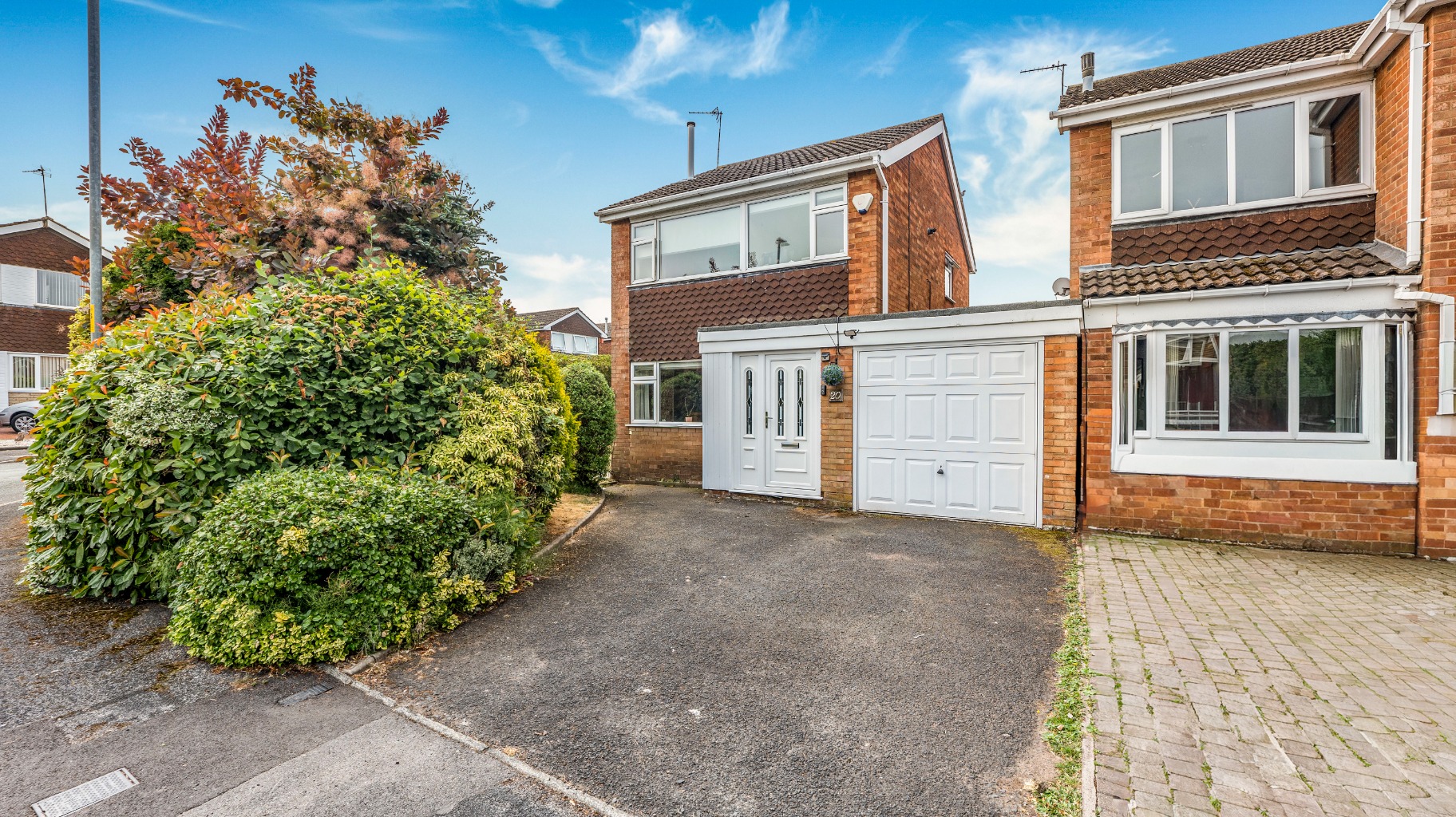 3 bed link detached house for sale in Daffodil Place, Orchard Hills, Walsall, West Midlands, WS5 3DX  - Property Image 1