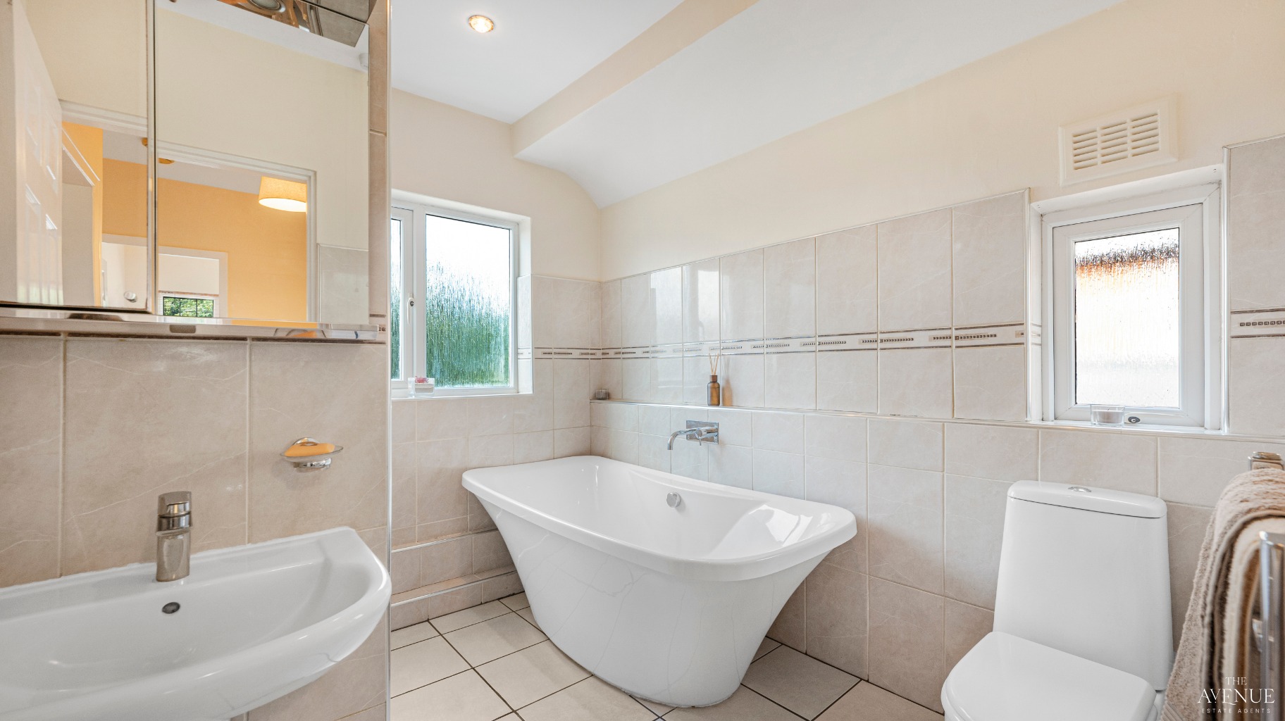 3 bed semi-detached house for sale in Sutton Coldfield, West Midlands, B73  - Property Image 30