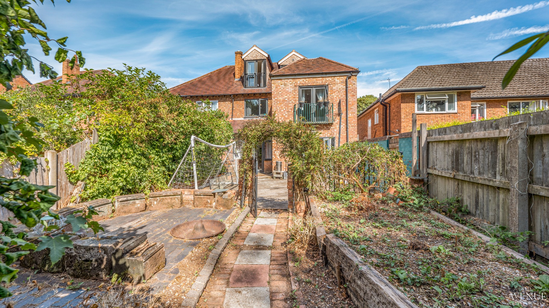 4 bed semi-detached house for sale in Sutton Coldfield, West Midlands, B73 27