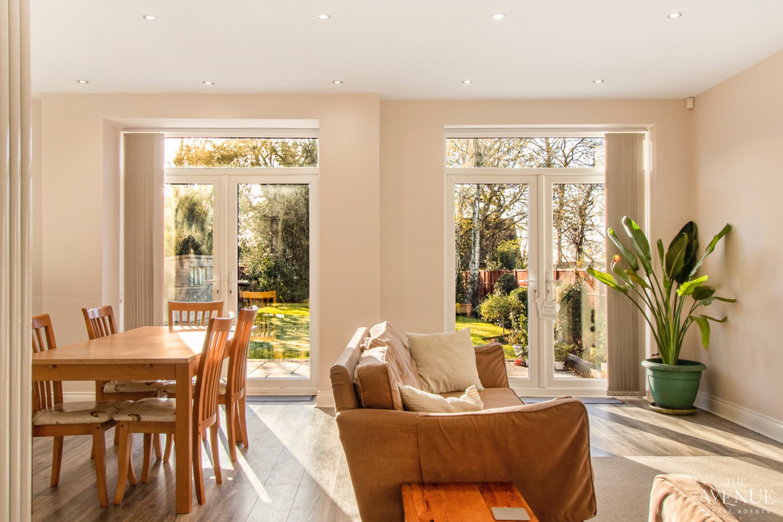 5 bed detached house for sale in Hagley, Station Road 3