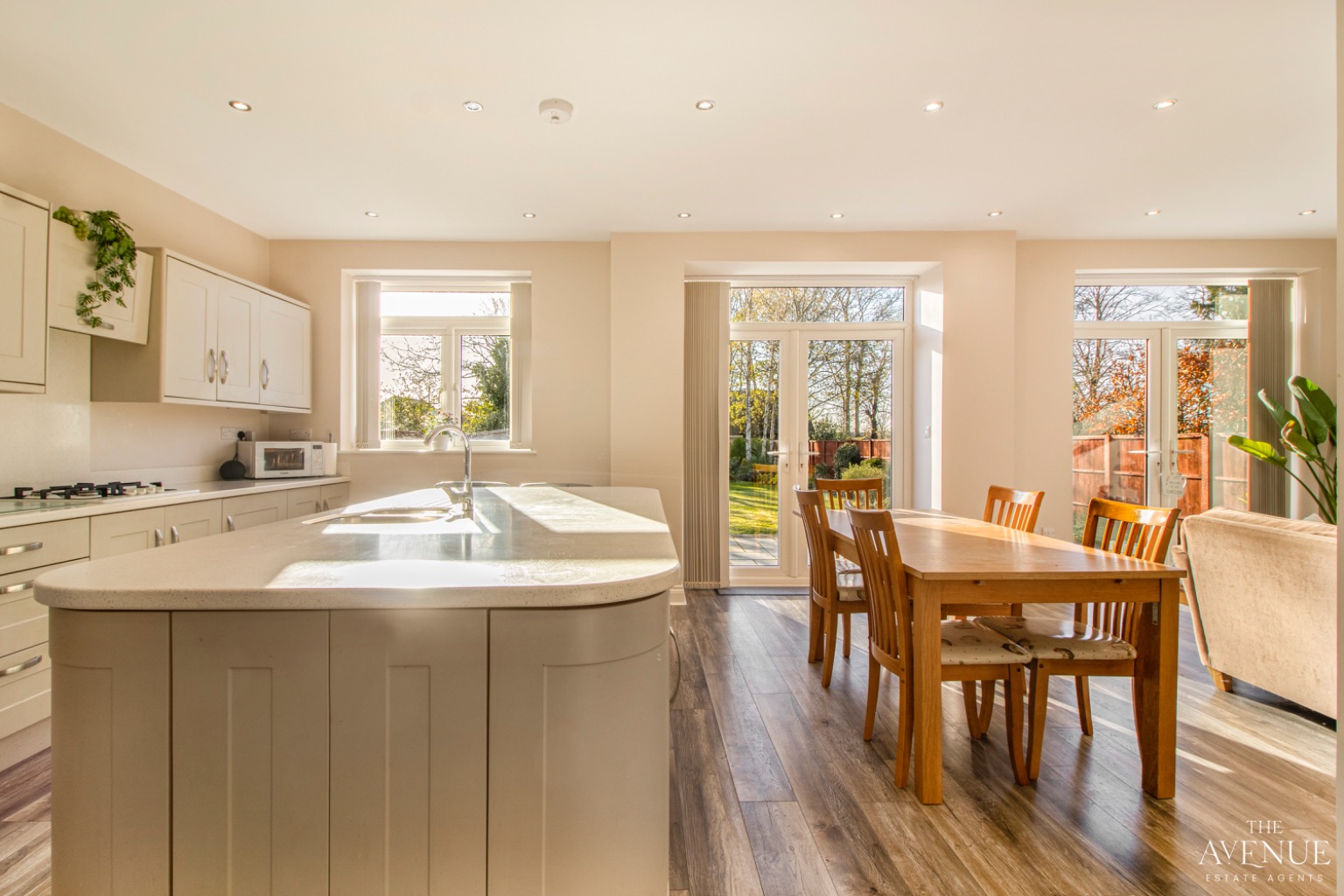 5 bed detached house for sale in Hagley, Station Road 7