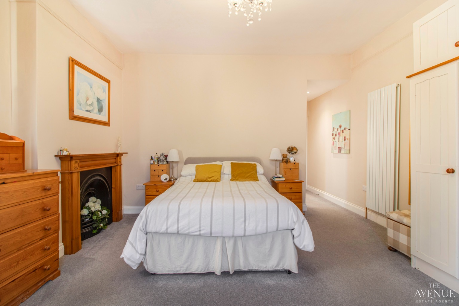 5 bed detached house for sale in Hagley, Station Road 28