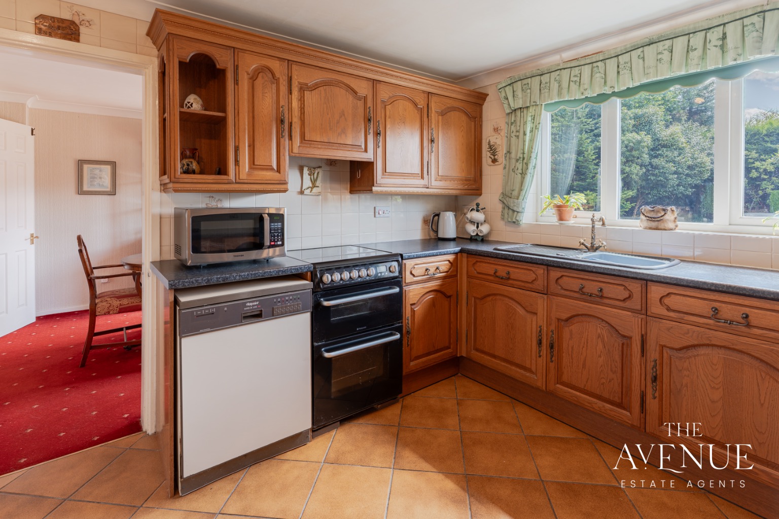 4 bed detached house for sale in Radbourne Drive, Halesowen  - Property Image 14