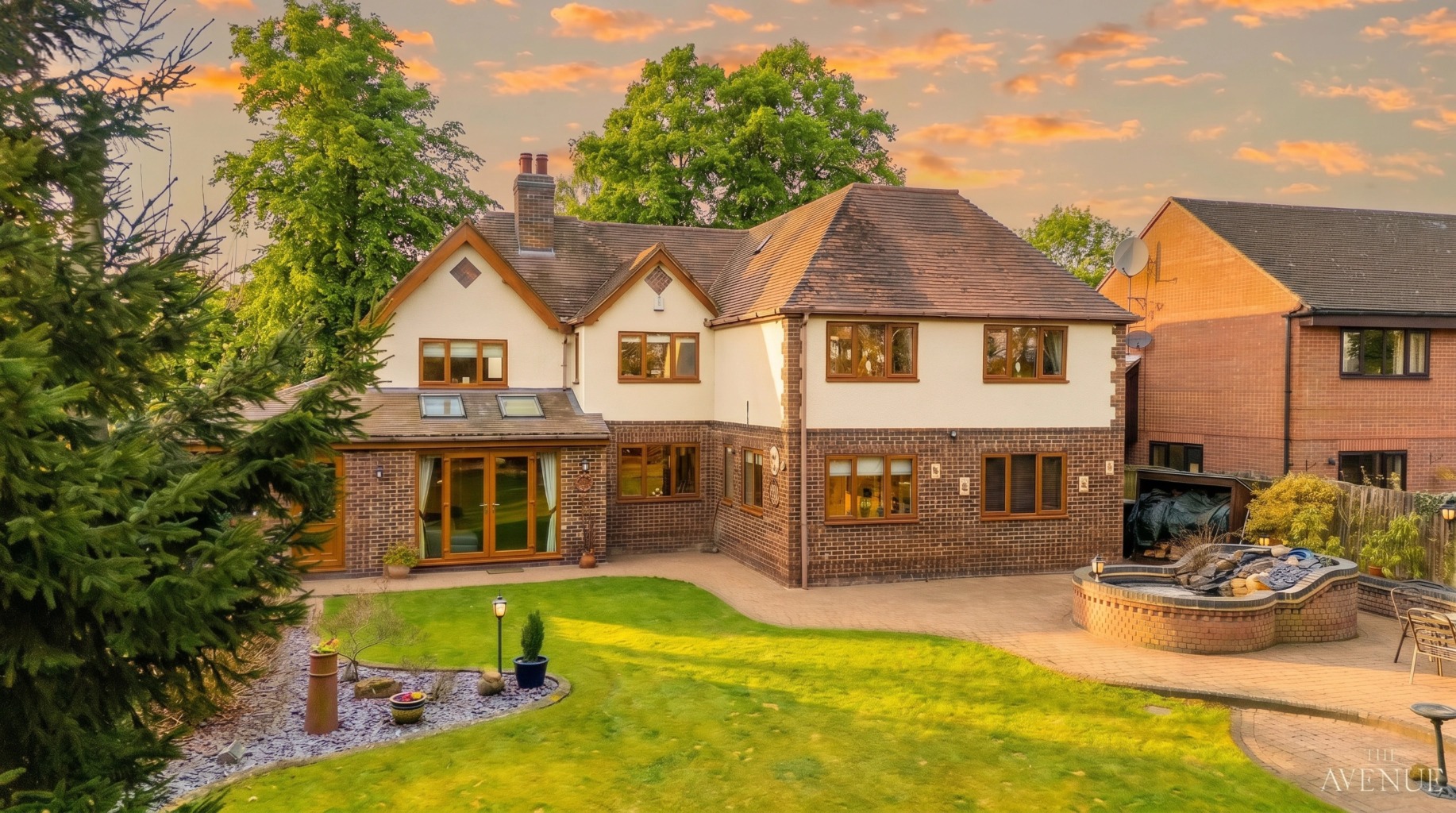 5 bed detached house for sale in Wraydene, Park Lane in Bonehill, Tamworth