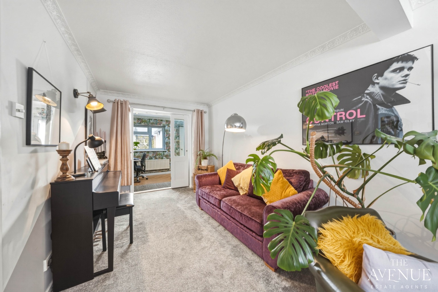 5 bed detached house for sale in 102 Julian Road, West Bridgford, Nottingham, Nottinghamshire, NG2 5AN  - Property Image 3