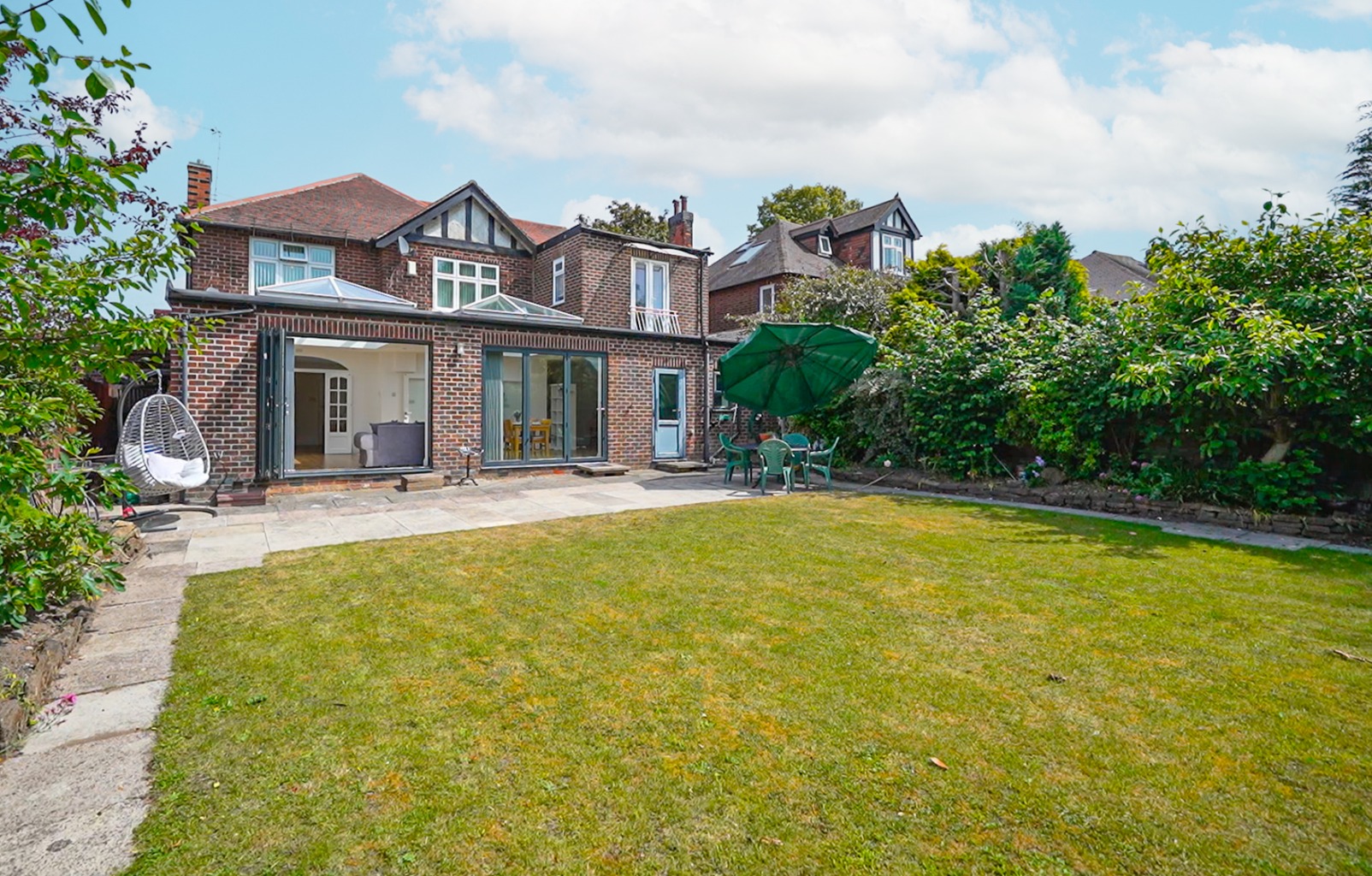 5 bed detached house for sale in 10 Marlborough Road, Woodthorpe, Nottingham, Nottinghamshire, NG5 4FG 10