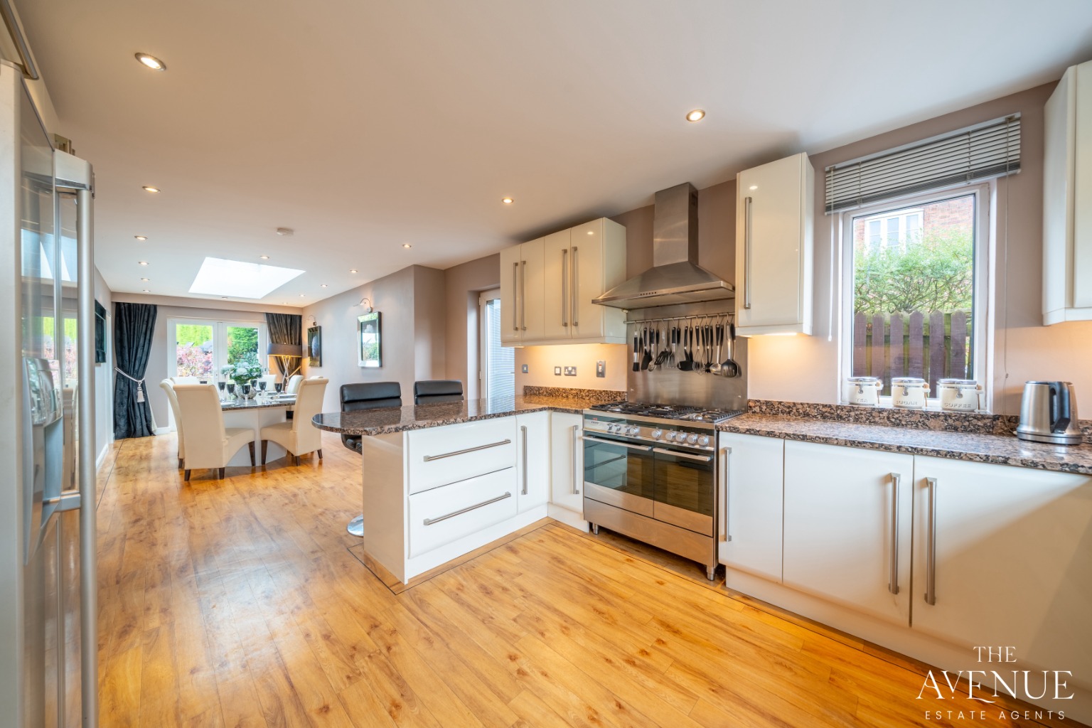 5 bed detached house for sale in 54 Burnside Grove, Tollerton , NG12 4EB 1