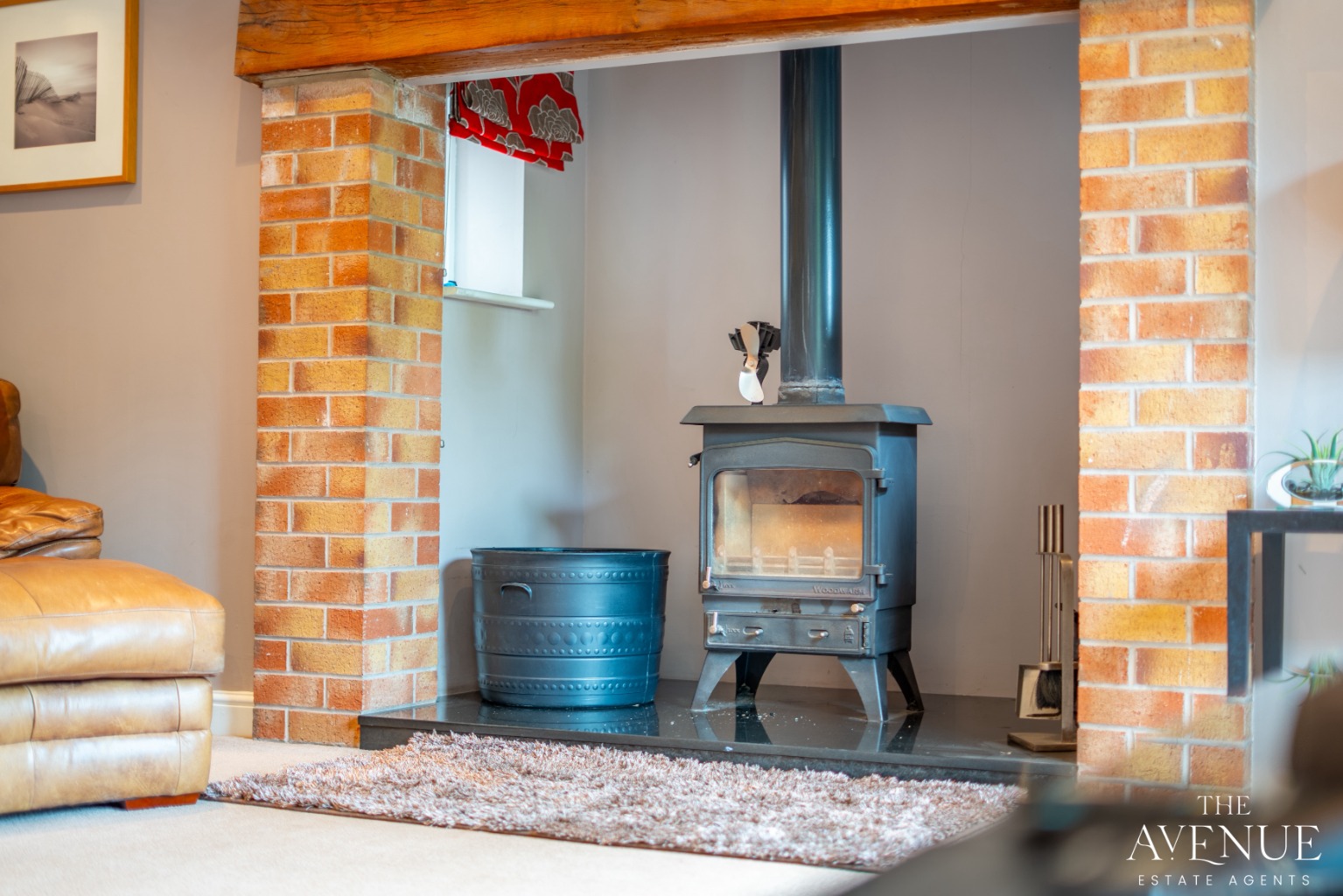 5 bed detached house for sale in 54 Burnside Grove, Tollerton , NG12 4EB  - Property Image 6