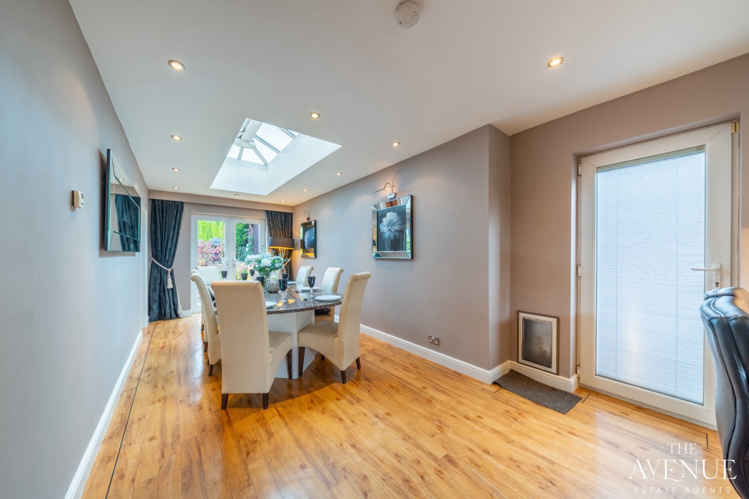 5 bed detached house for sale in 54 Burnside Grove, Tollerton , NG12 4EB  - Property Image 12