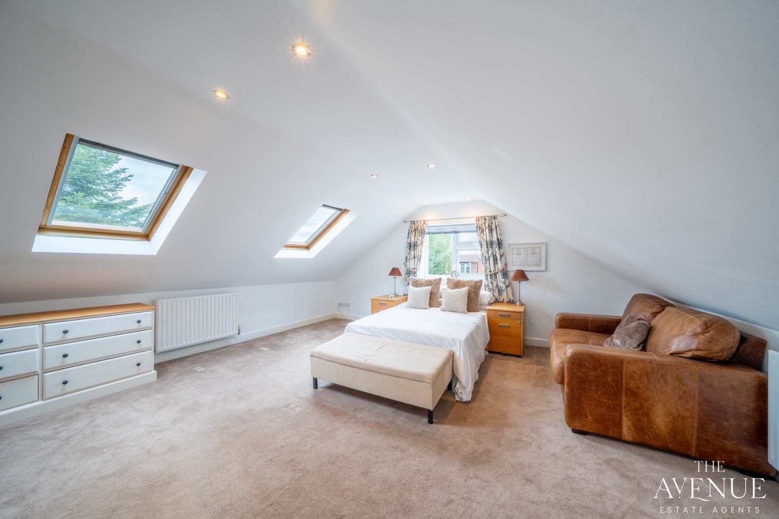 5 bed detached house for sale in 54 Burnside Grove, Tollerton , NG12 4EB 21