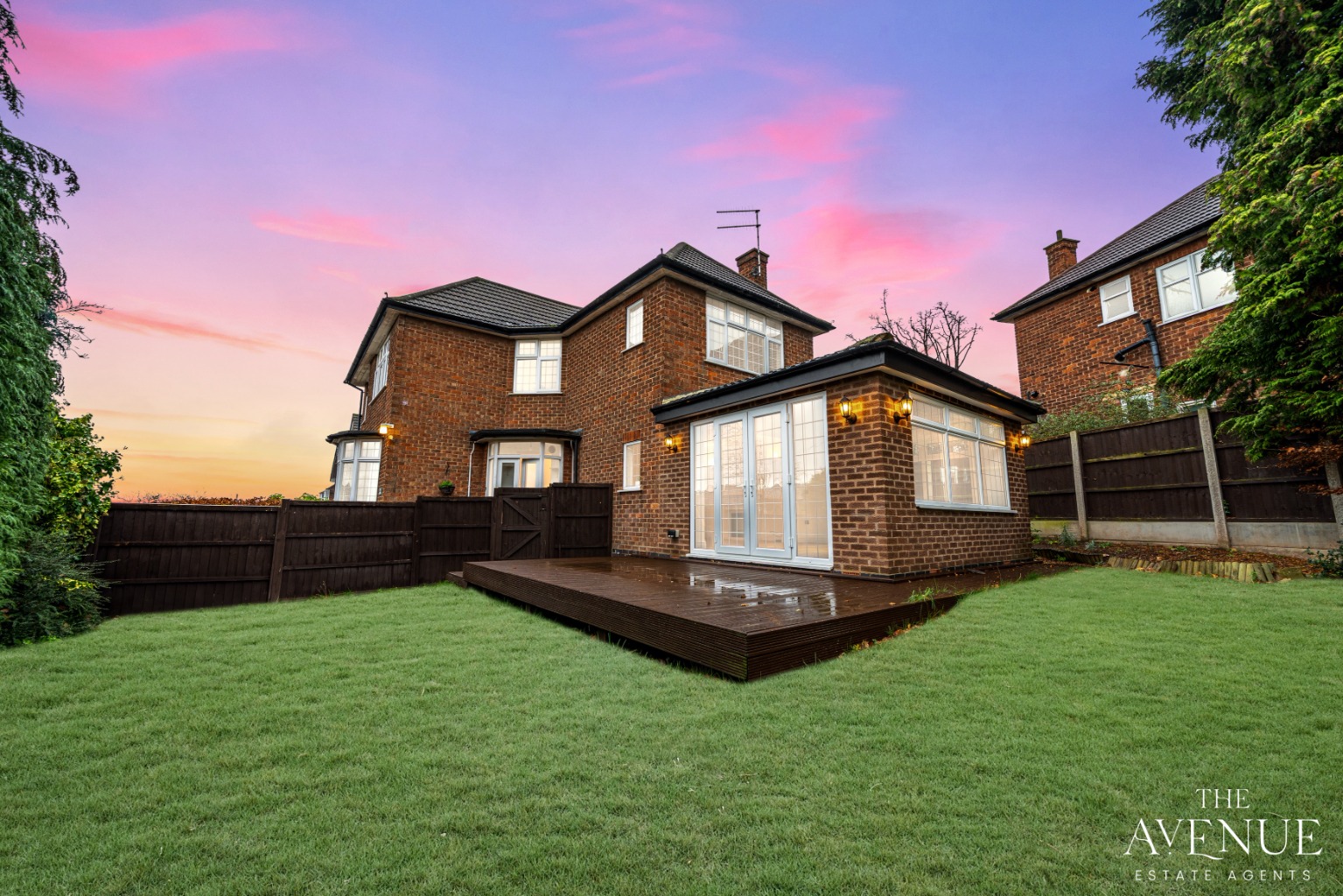 3 bed detached house for sale in 90 Greythorn Drive, West Bridgford,Excellent school catchment, plus planning permission! No chain!! 30