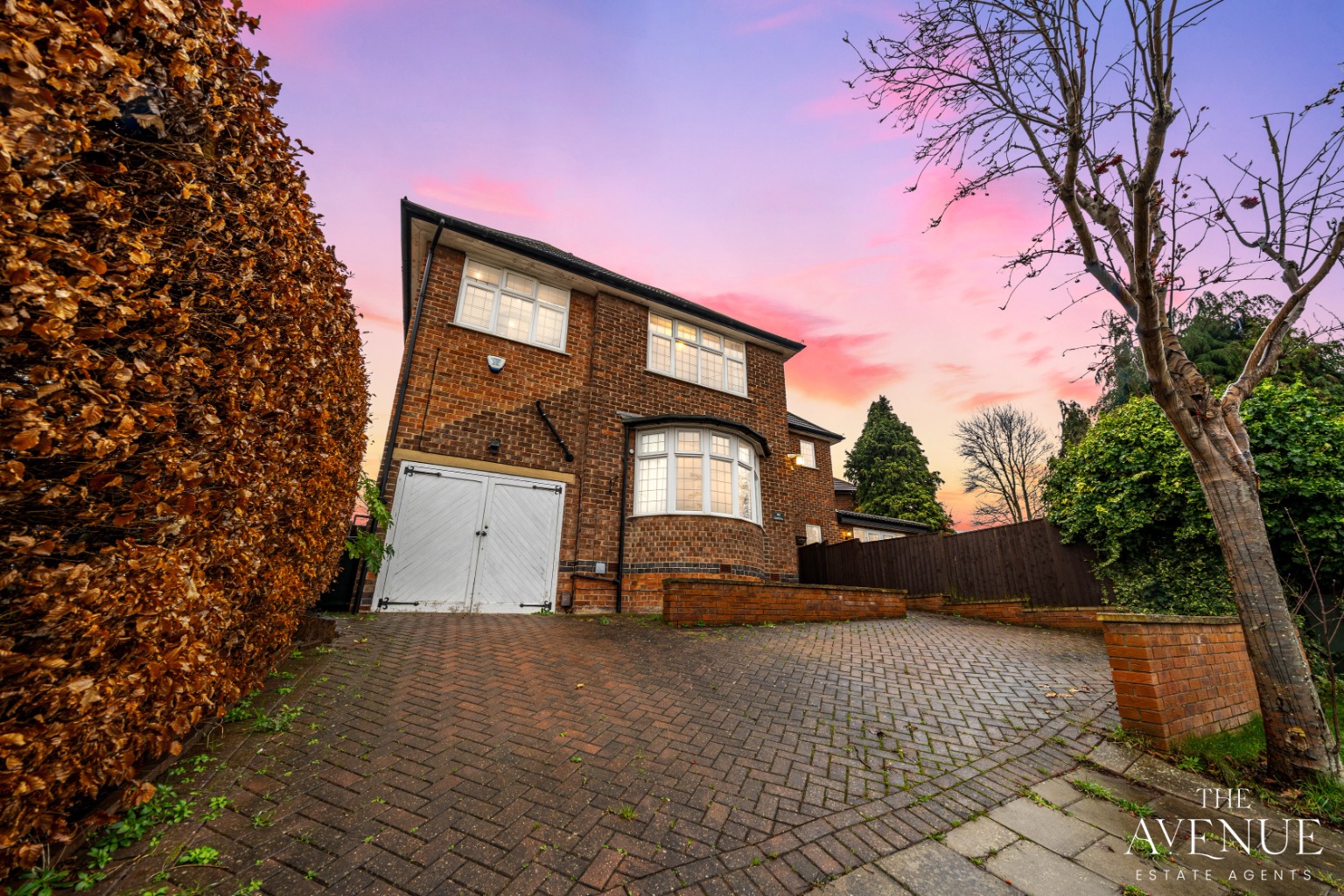 3 bed detached house for sale in 90 Greythorn Drive, West Bridgford,Excellent school catchment, plus planning permission! No chain!!  - Property Image 1