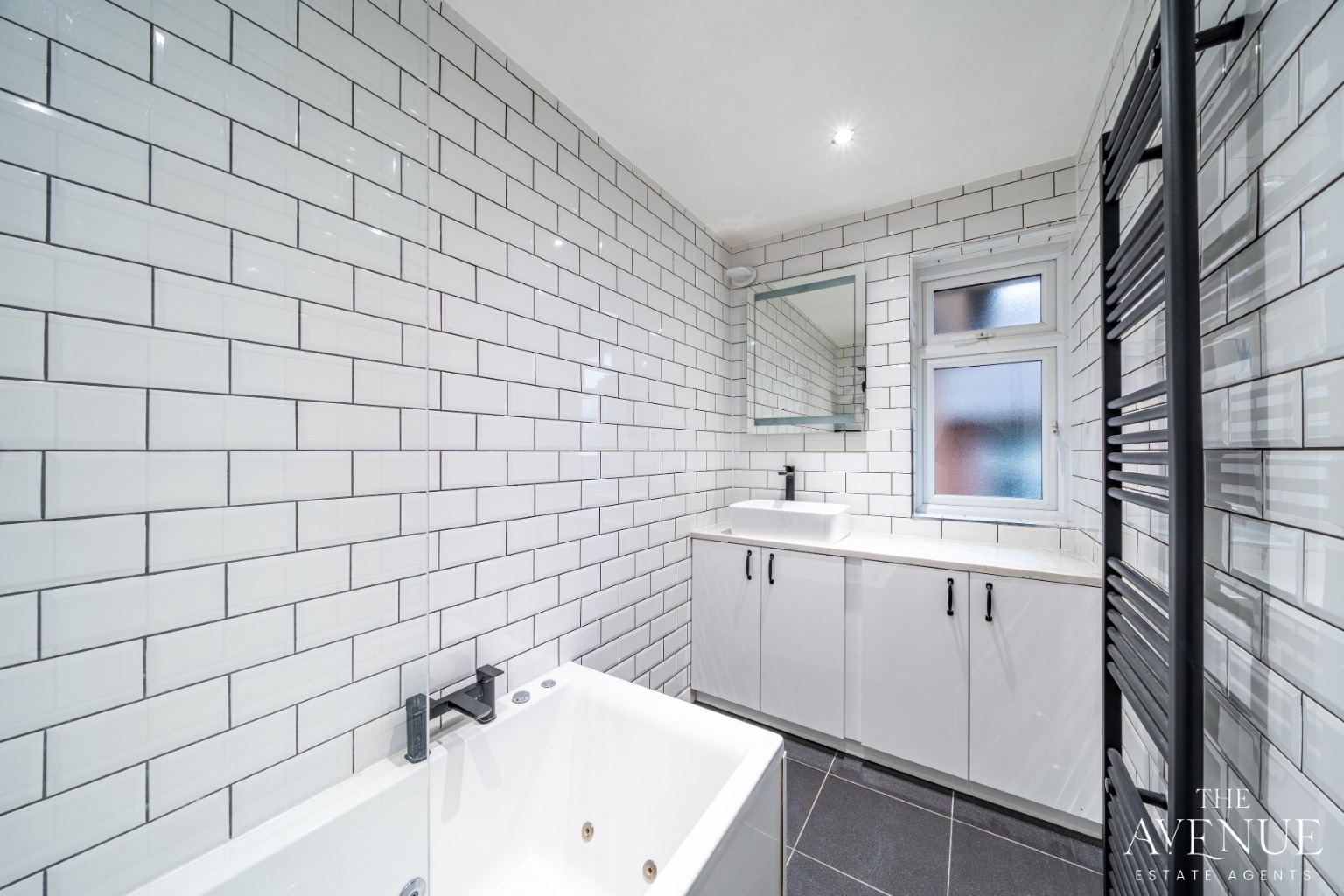 3 bed detached house for sale in 90 Greythorn Drive, West Bridgford,Excellent school catchment, plus planning permission! No chain!! 28