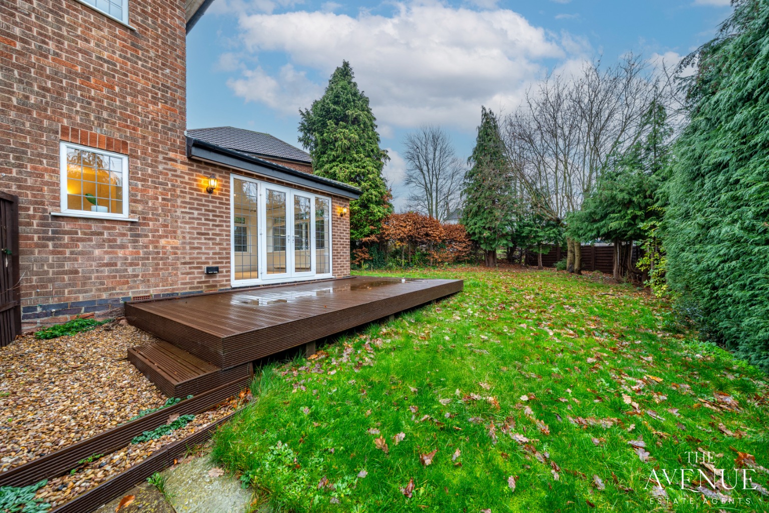 3 bed detached house for sale in 90 Greythorn Drive, West Bridgford,Excellent school catchment, plus planning permission! No chain!! 32